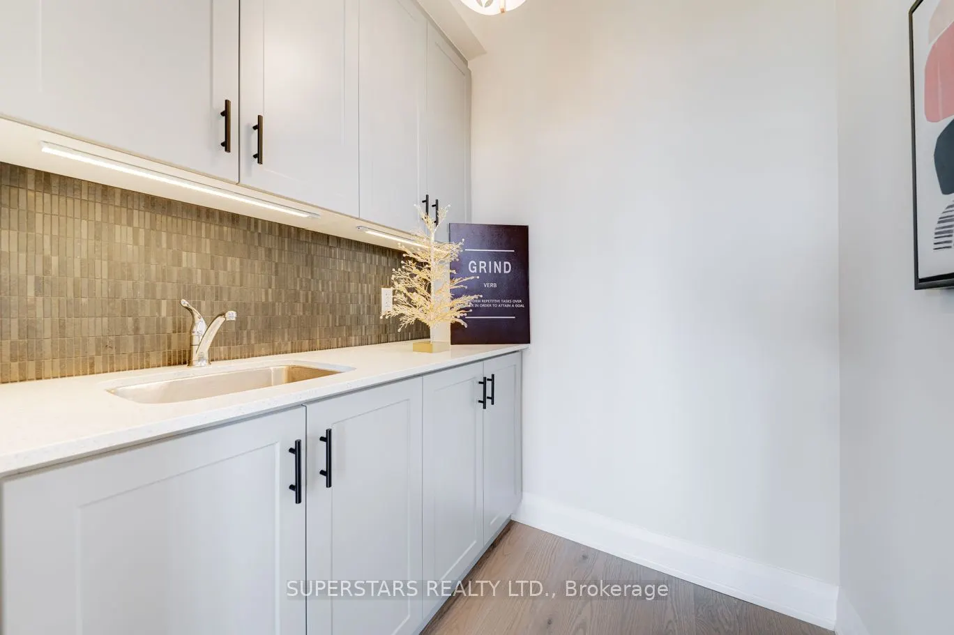 33 John Dallimore Drive