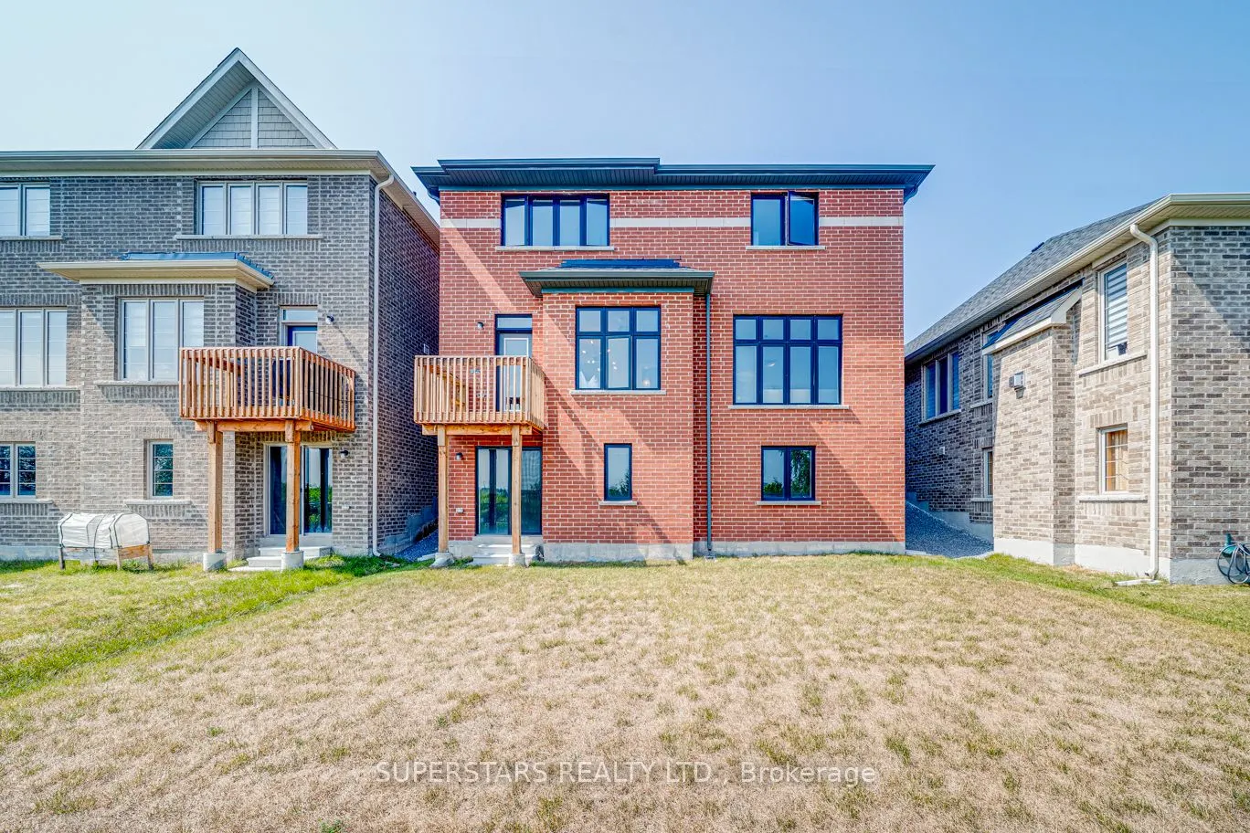 33 John Dallimore Drive