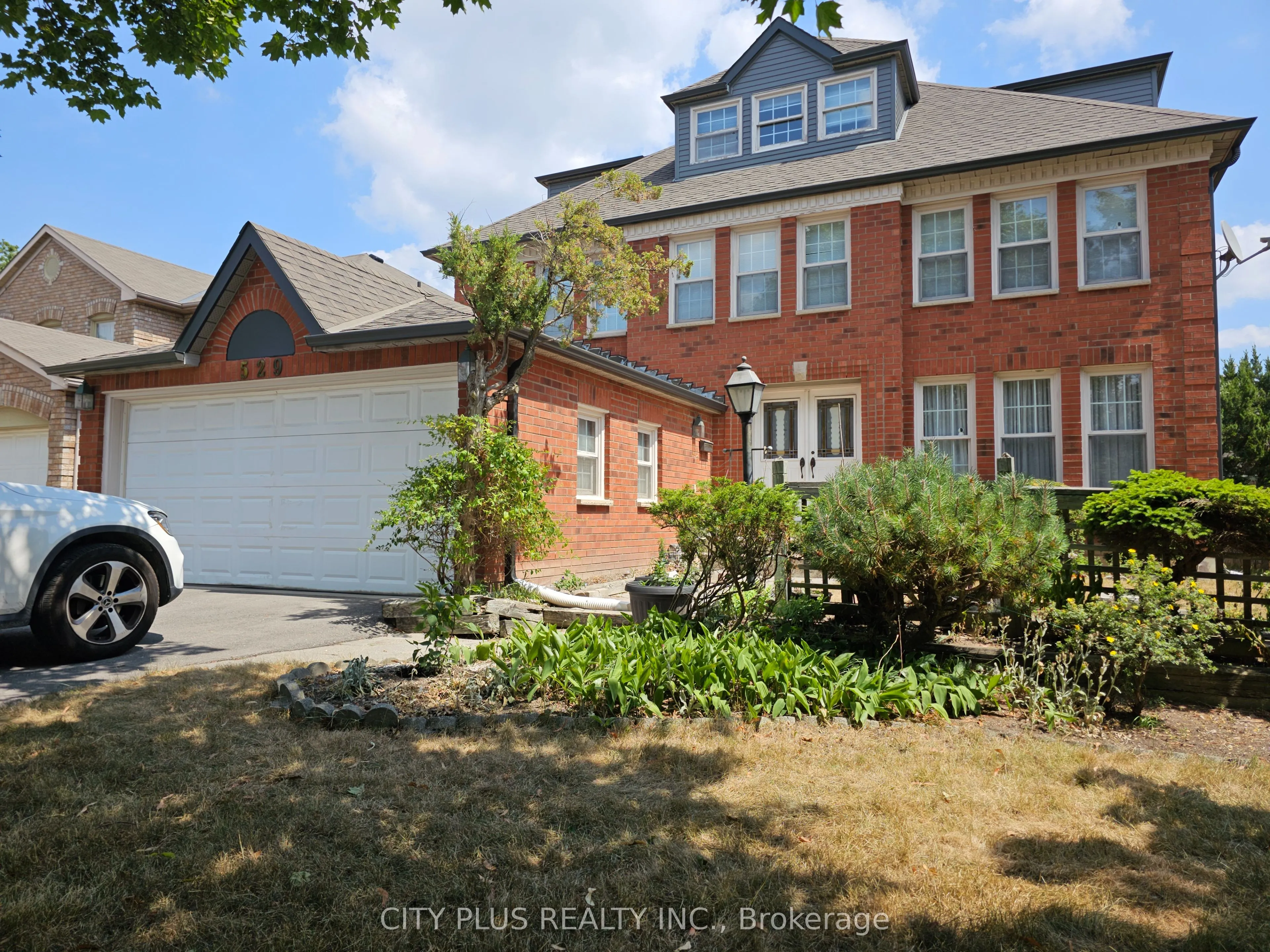 529 Village Parkway