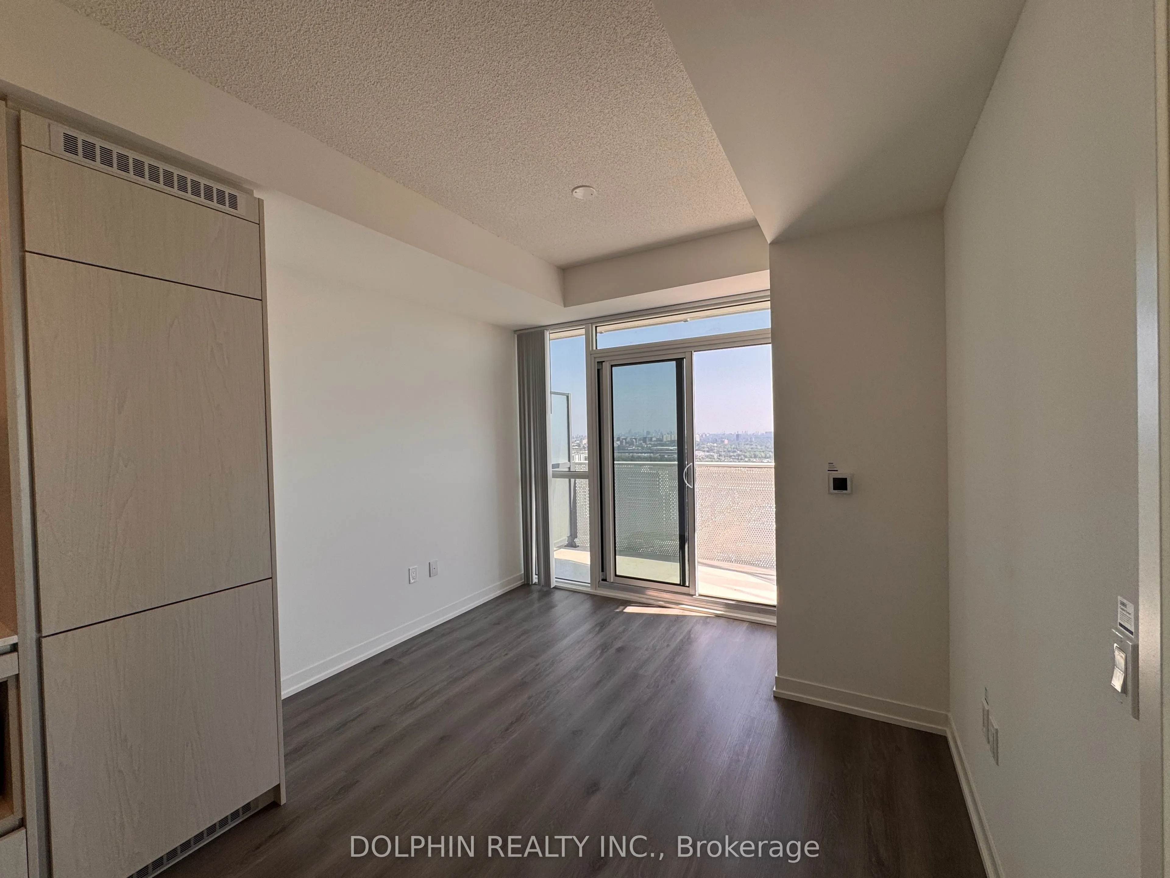 28 Interchange Way, #3212