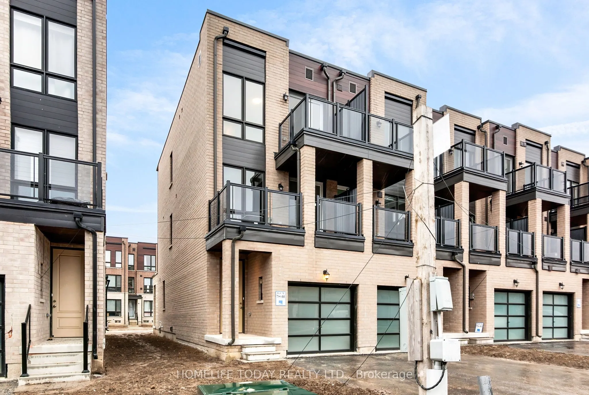 104 Stauffer Crescent