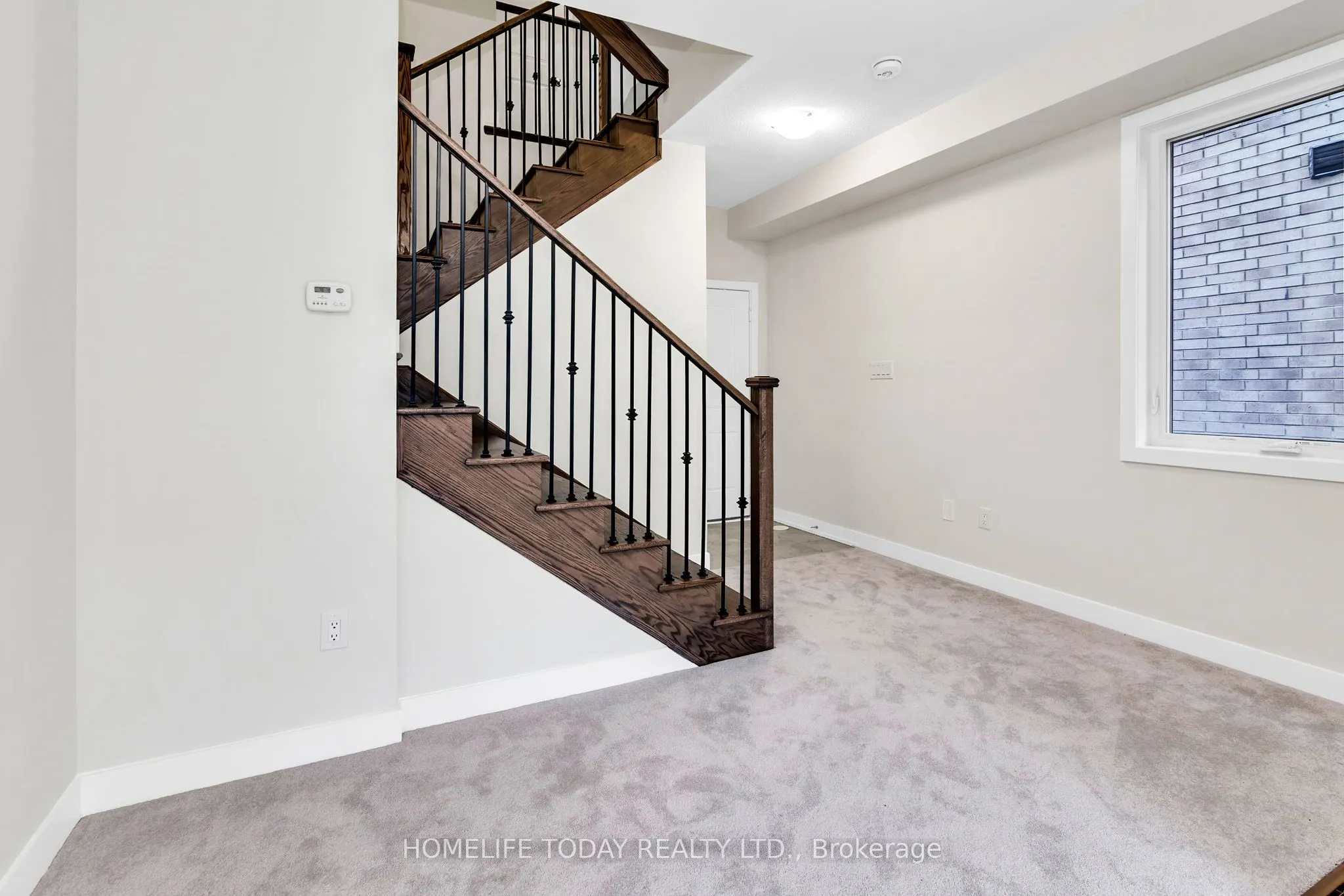 104 Stauffer Crescent