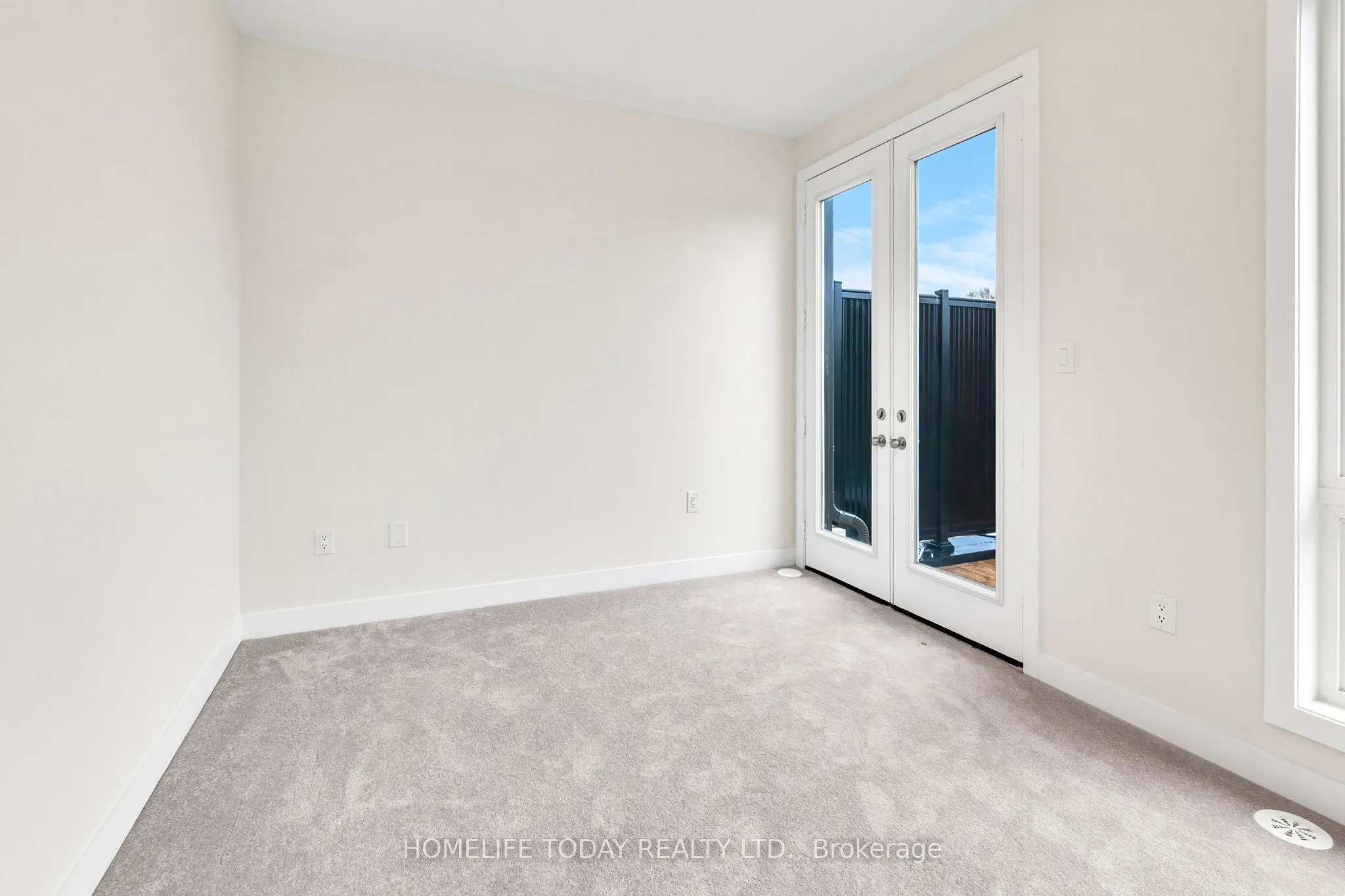 104 Stauffer Crescent