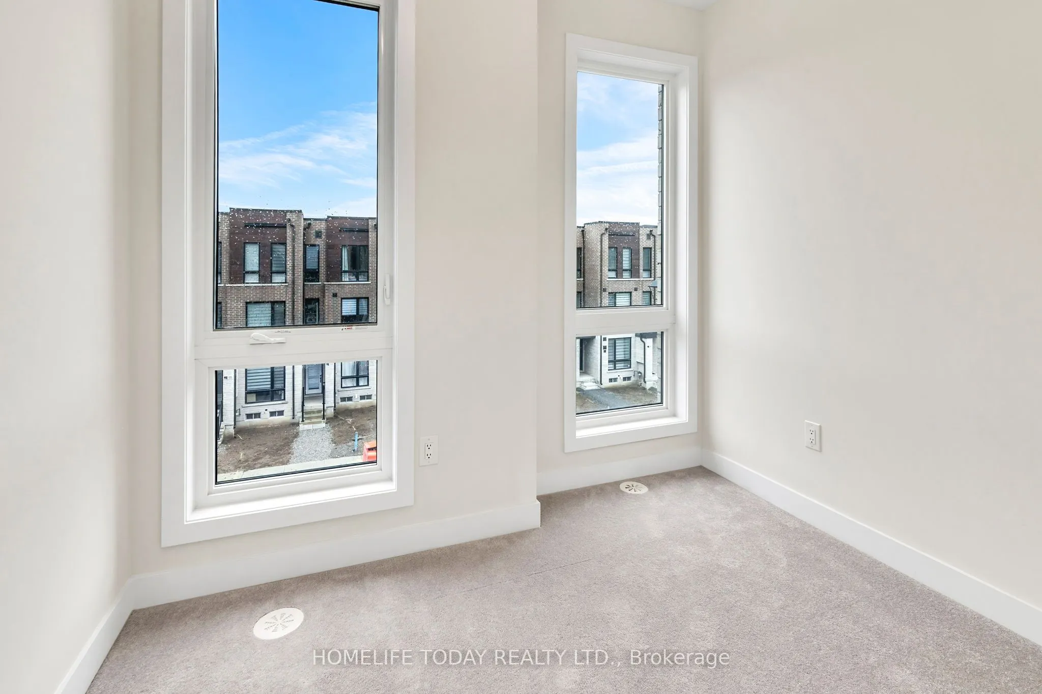 104 Stauffer Crescent