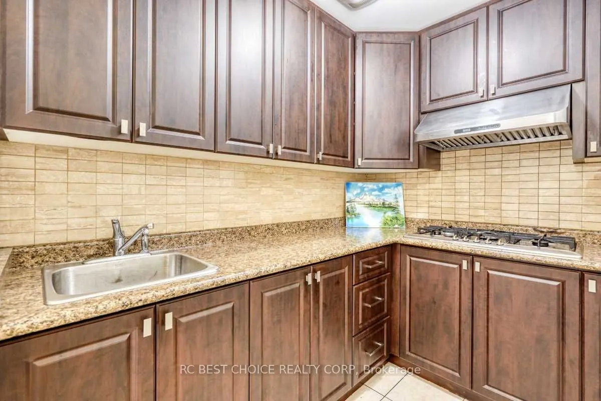 37 Bud Leggett Crescent