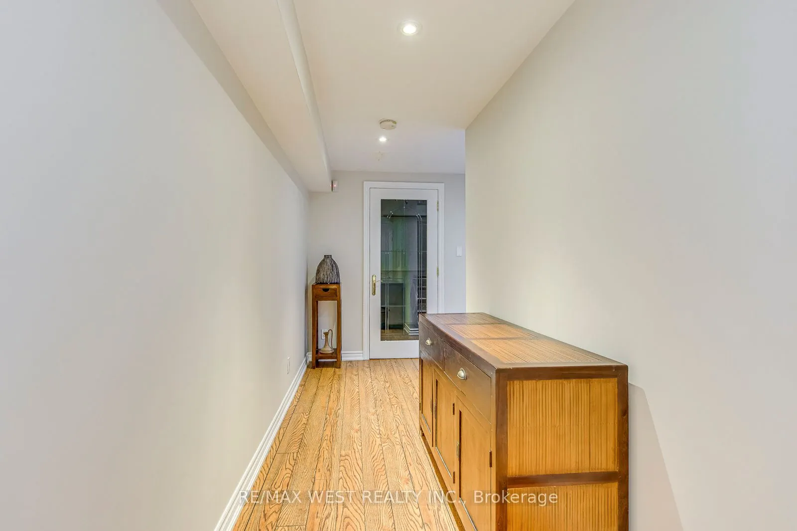 56 Laura Sabrina Drive