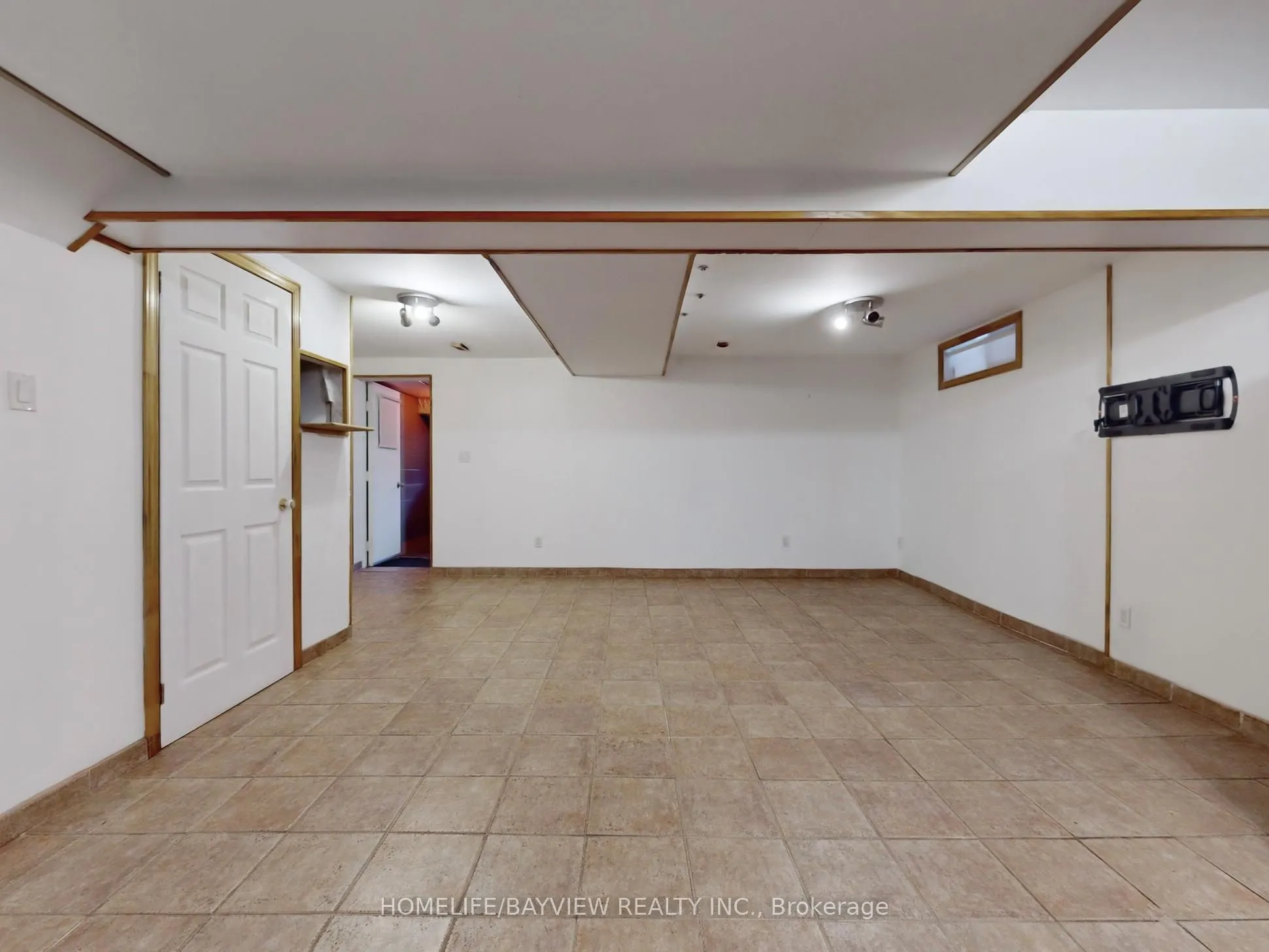 123 Kersey Crescent