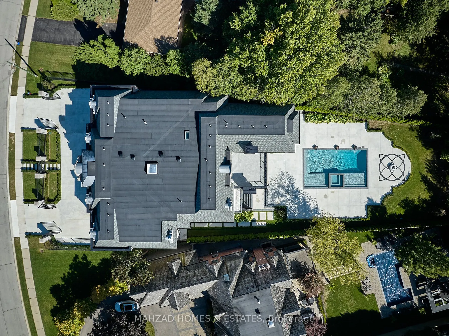 15 Maryvale Crescent