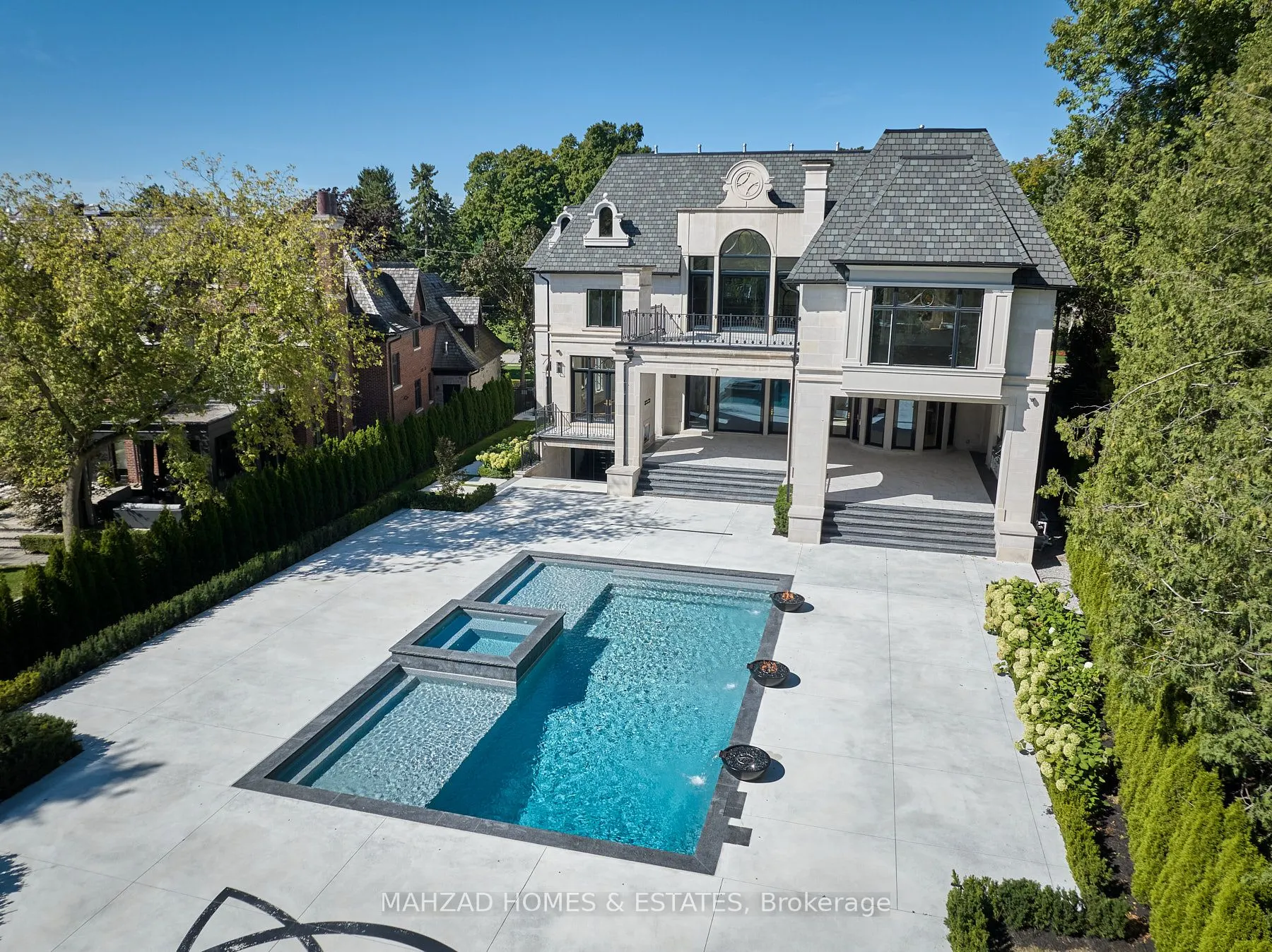 15 Maryvale Crescent