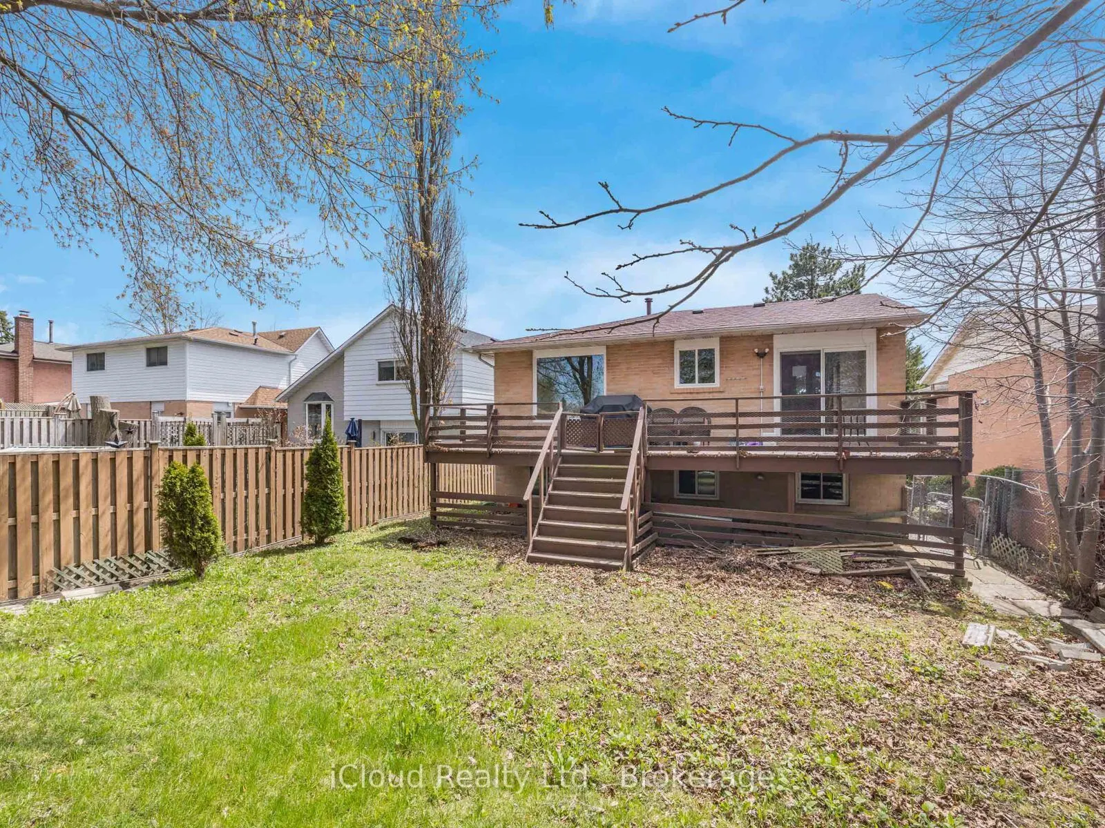 640 Irwin Crescent