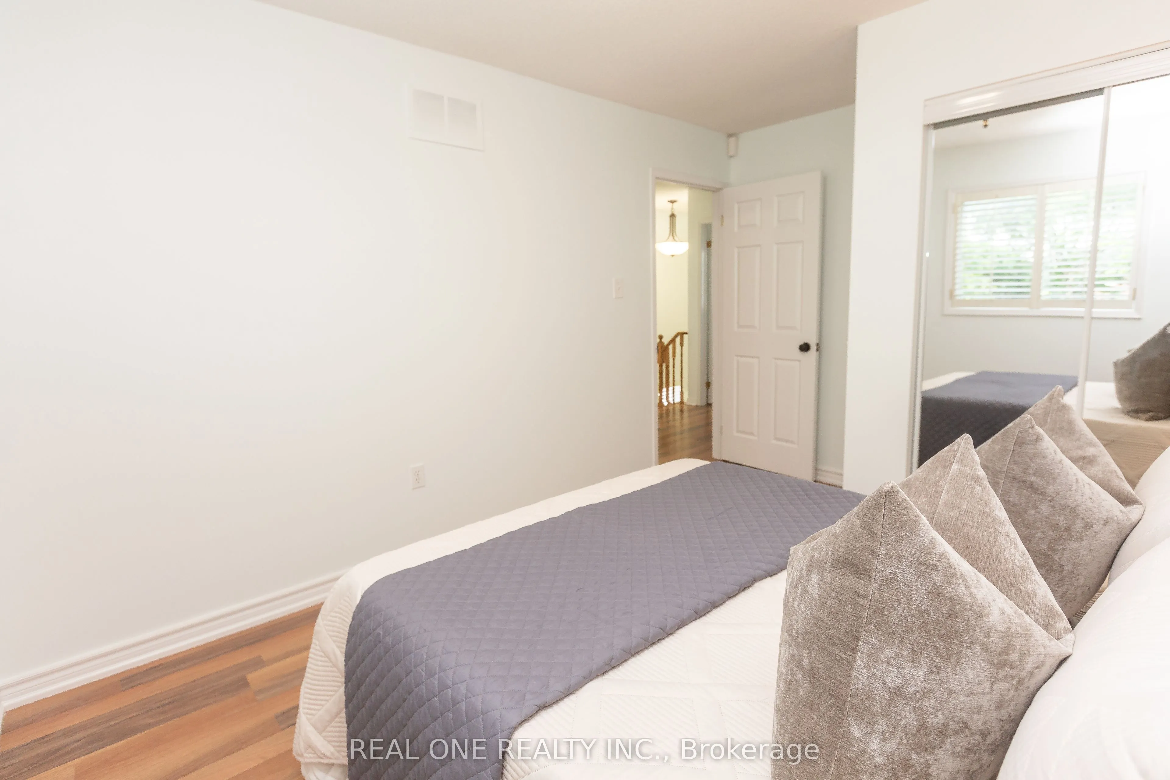 31 Cougar Court