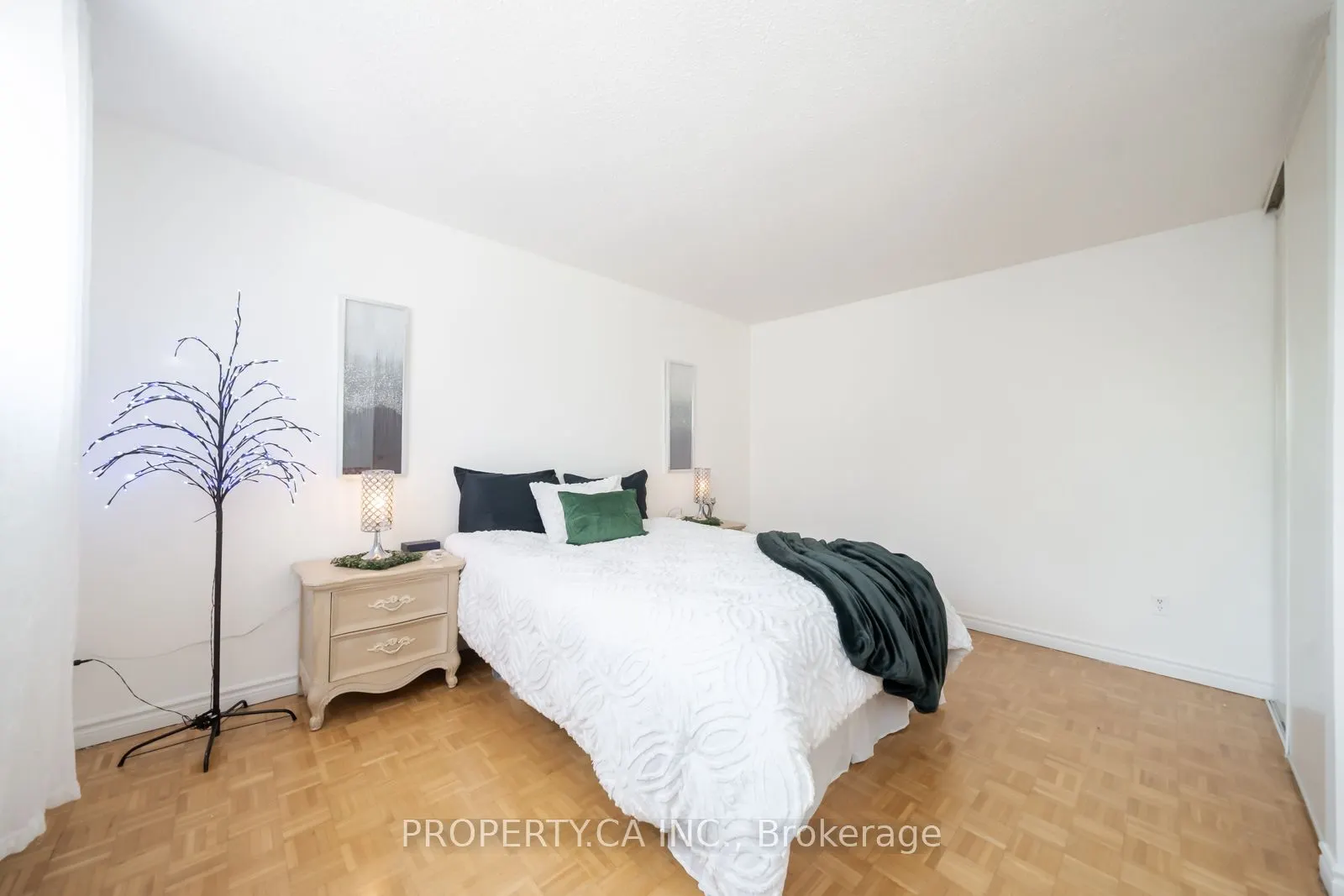 311 Milestone Crescent, #146