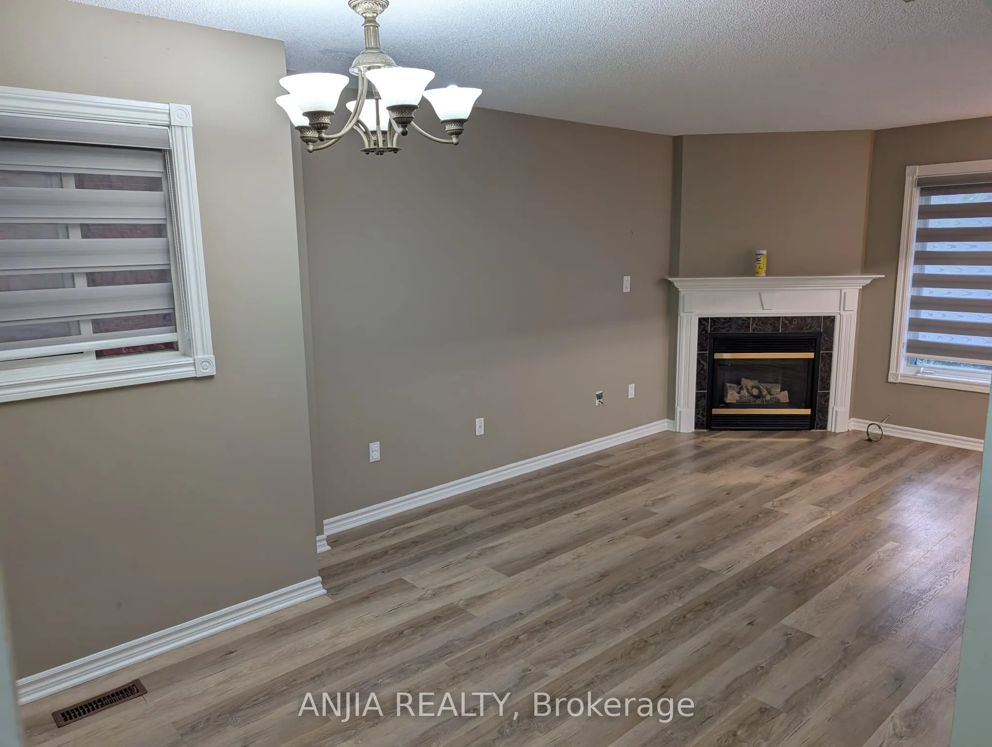 44 Mistleflower Court