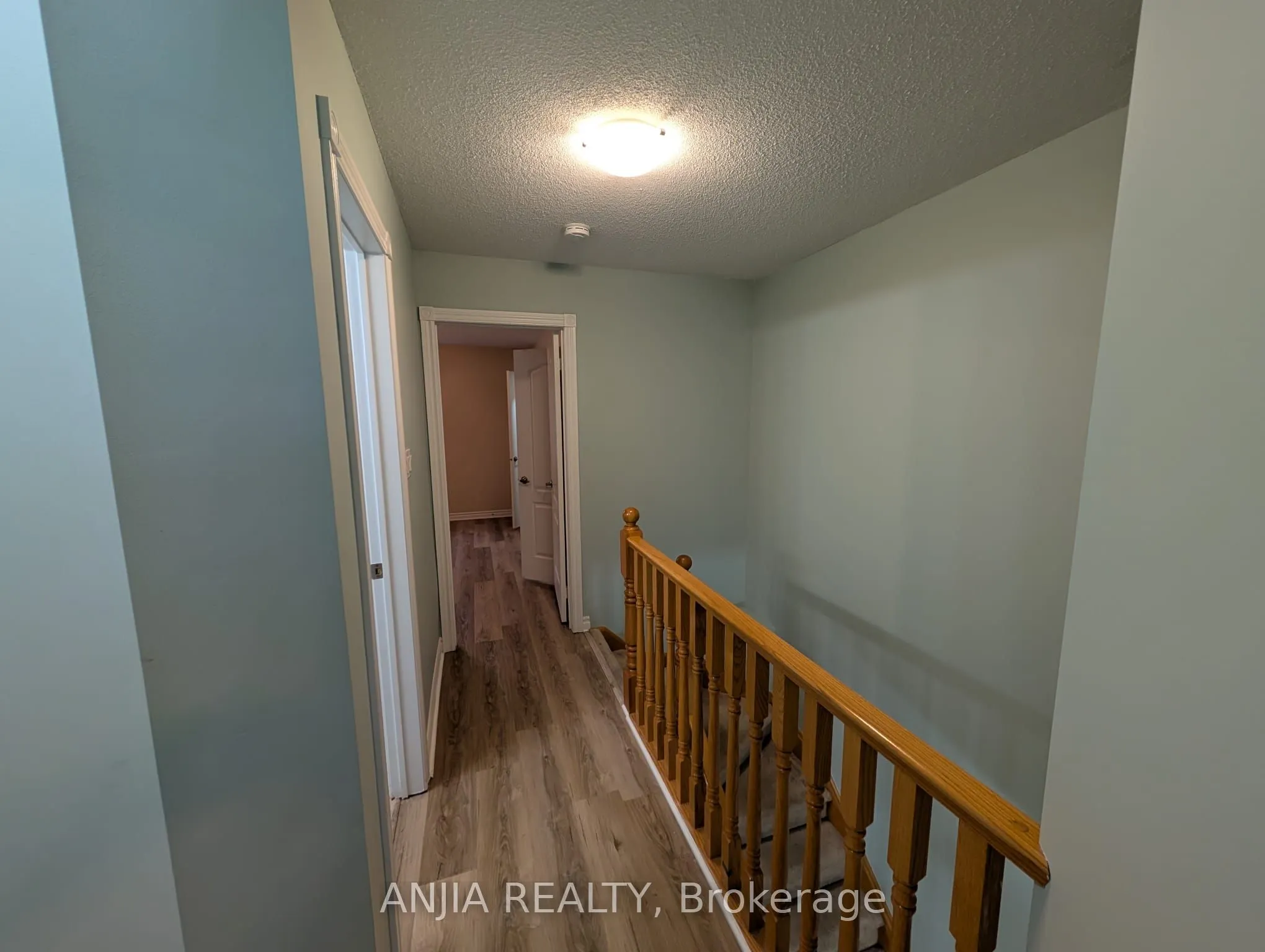 44 Mistleflower Court