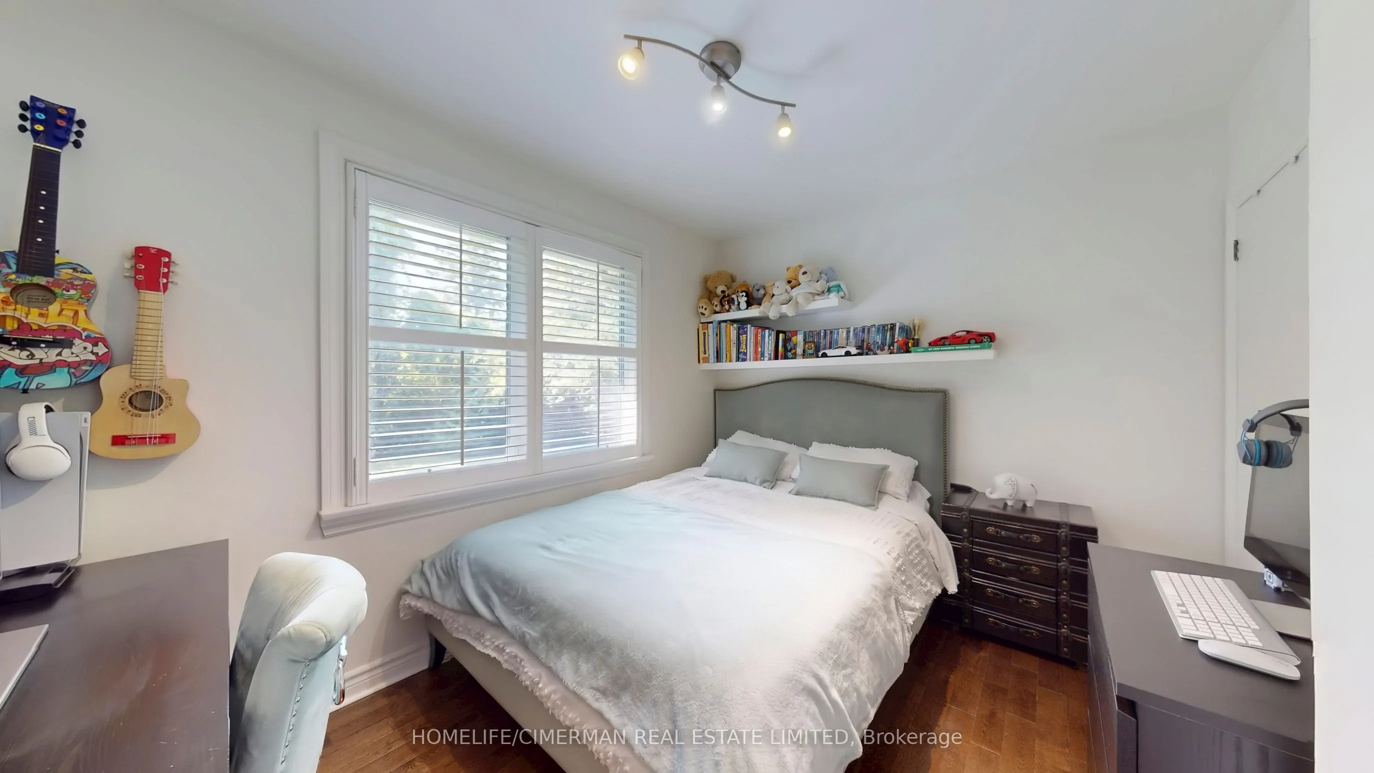 386 Kerrybrook Drive
