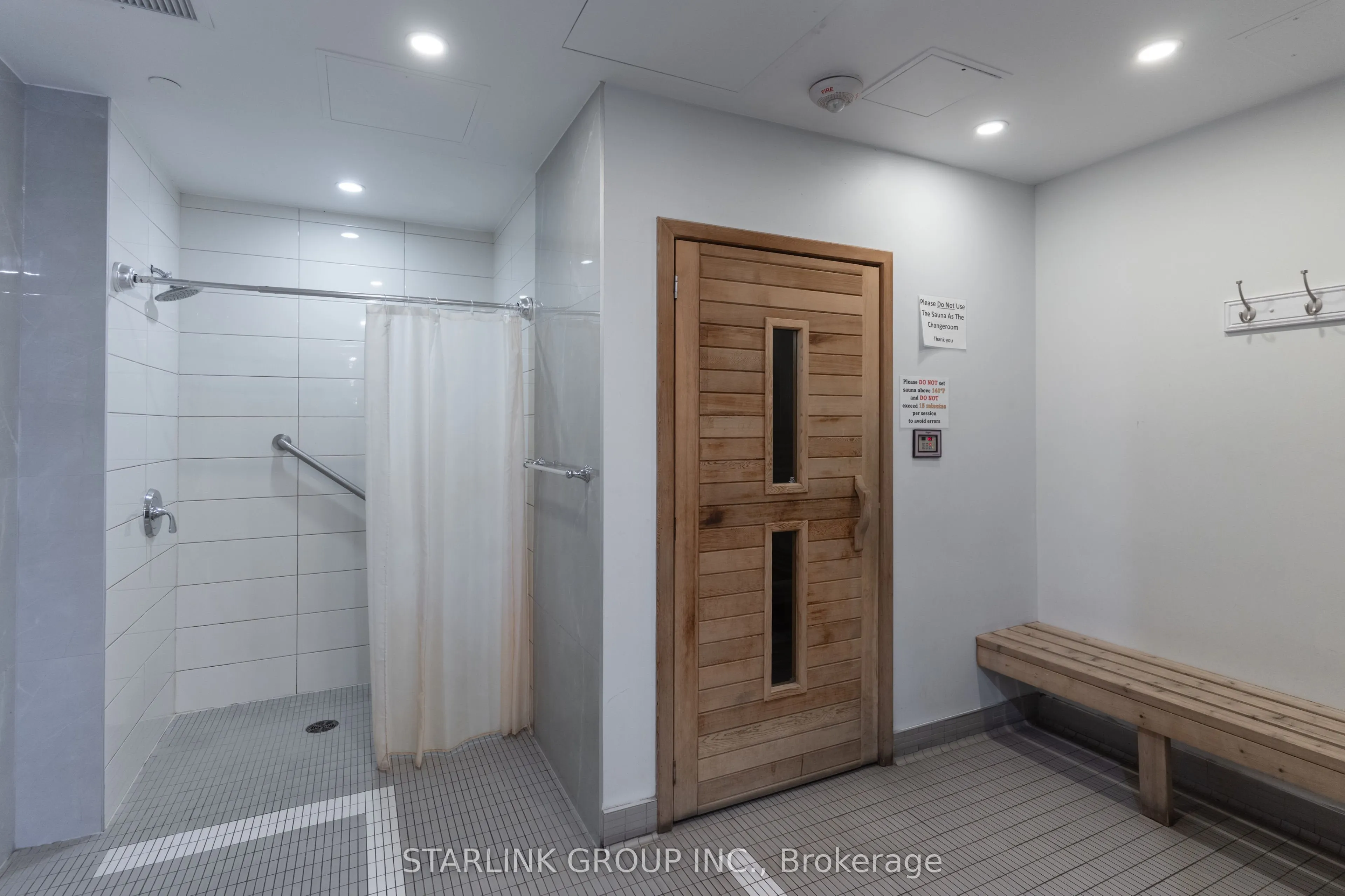 9618 Yonge Street, #1106