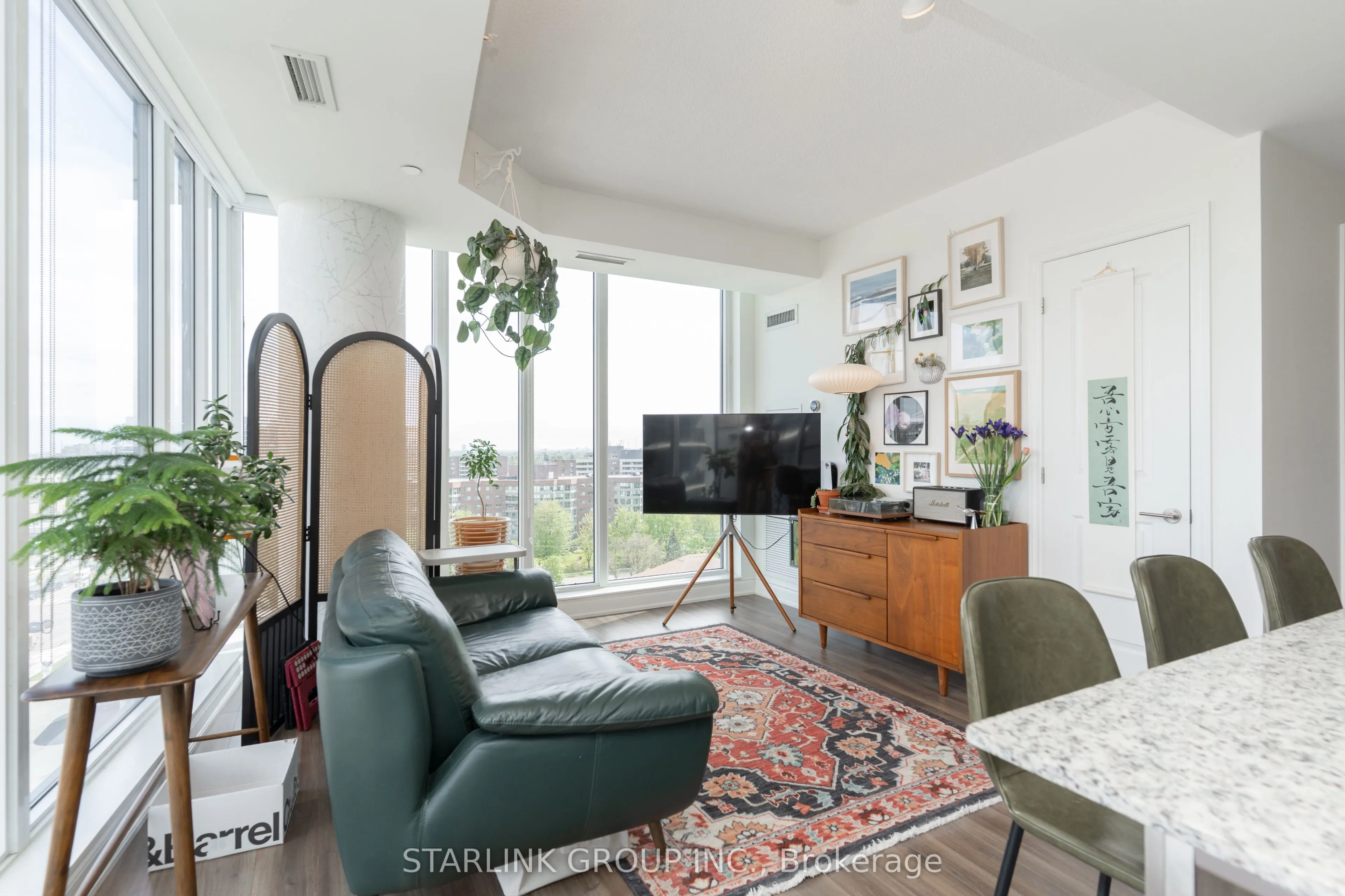 9618 Yonge Street, #1106