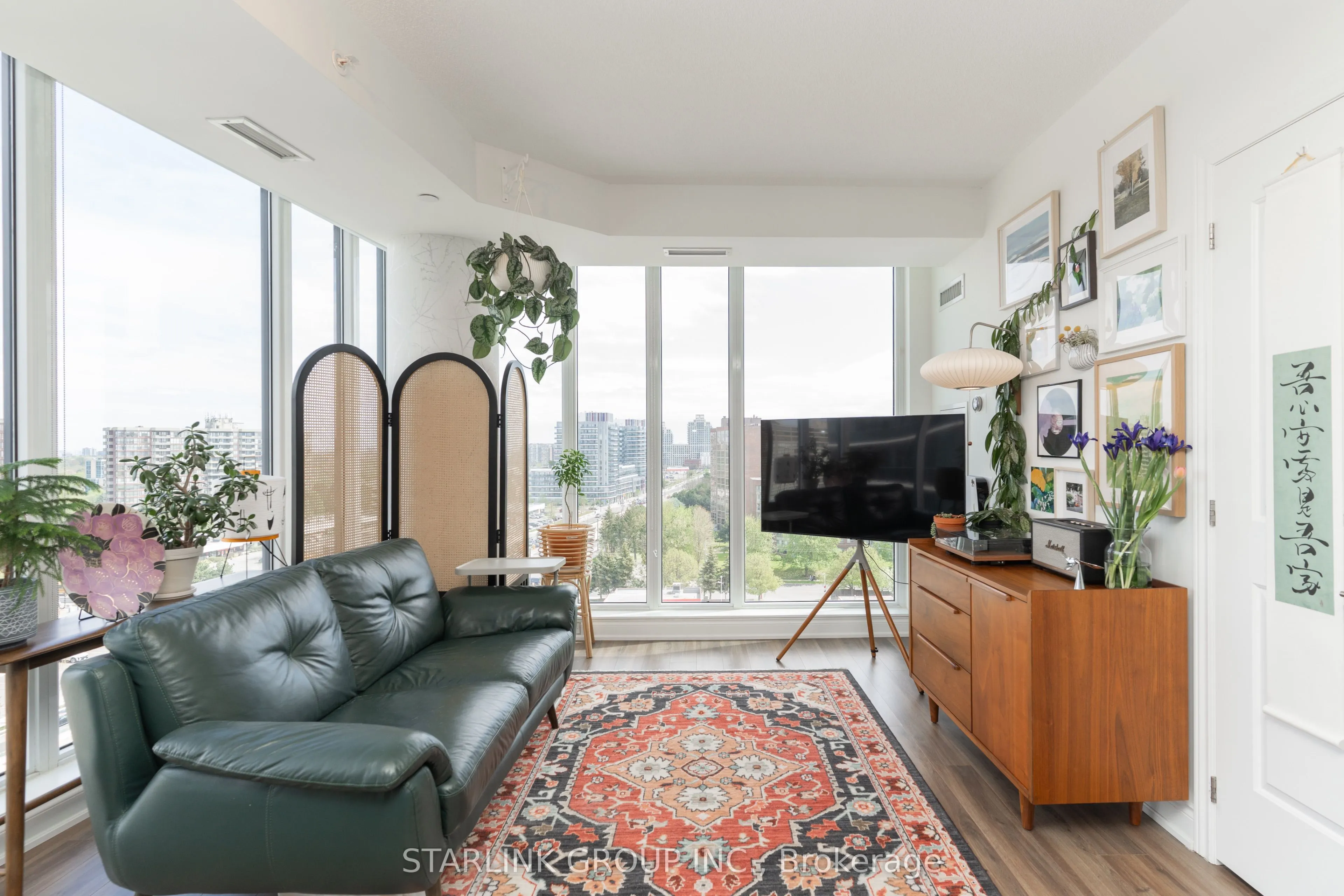9618 Yonge Street, #1106