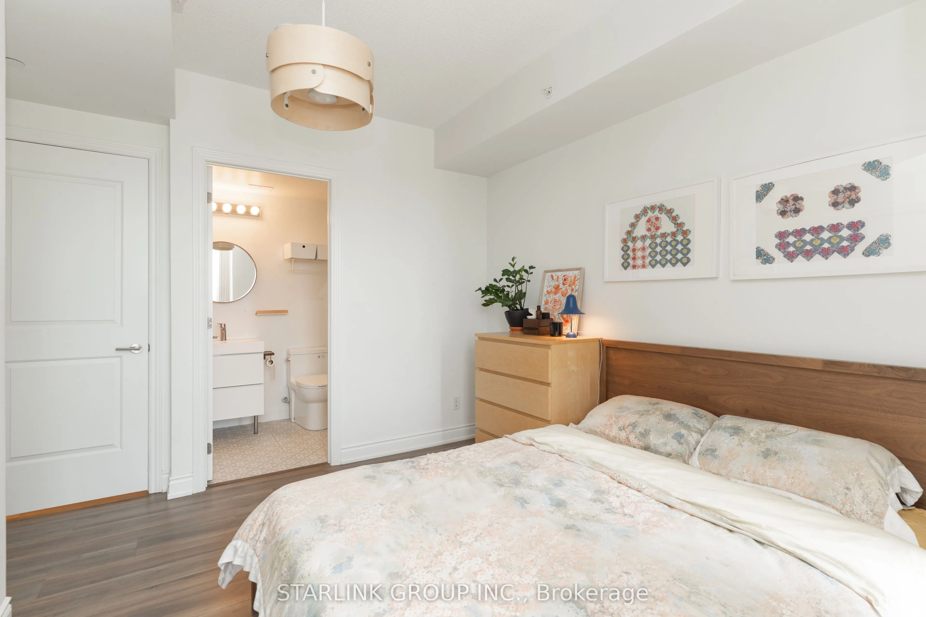 9618 Yonge Street, #1106