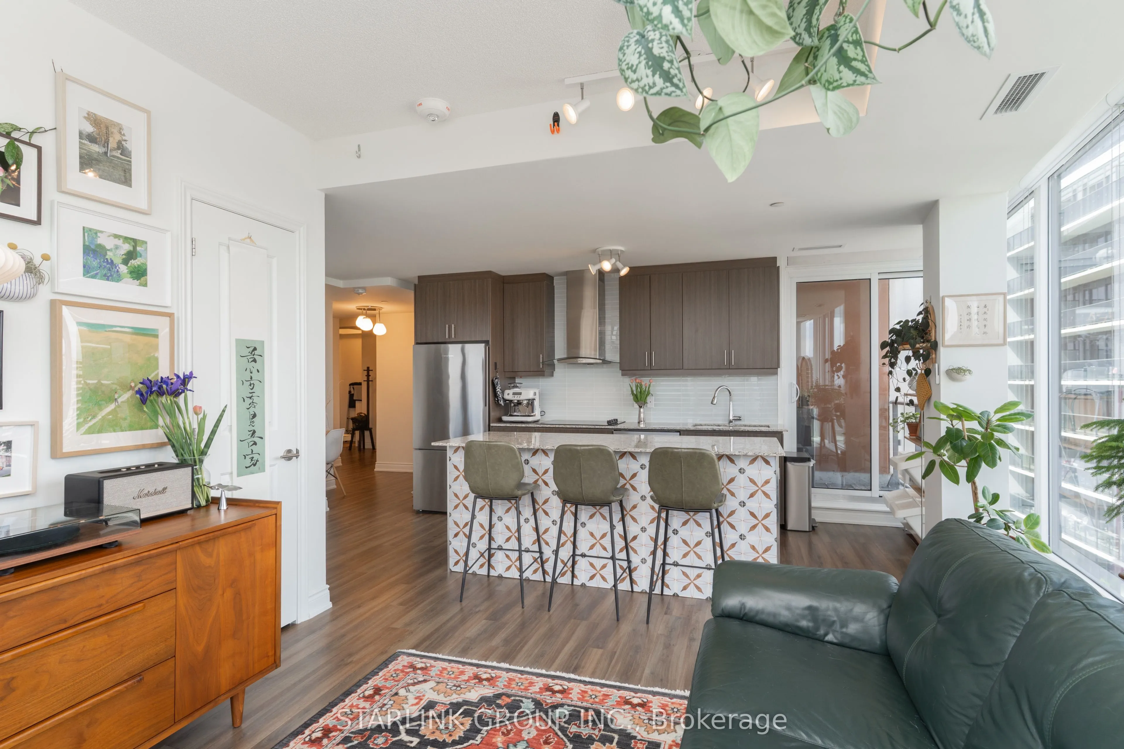 9618 Yonge Street, #1106