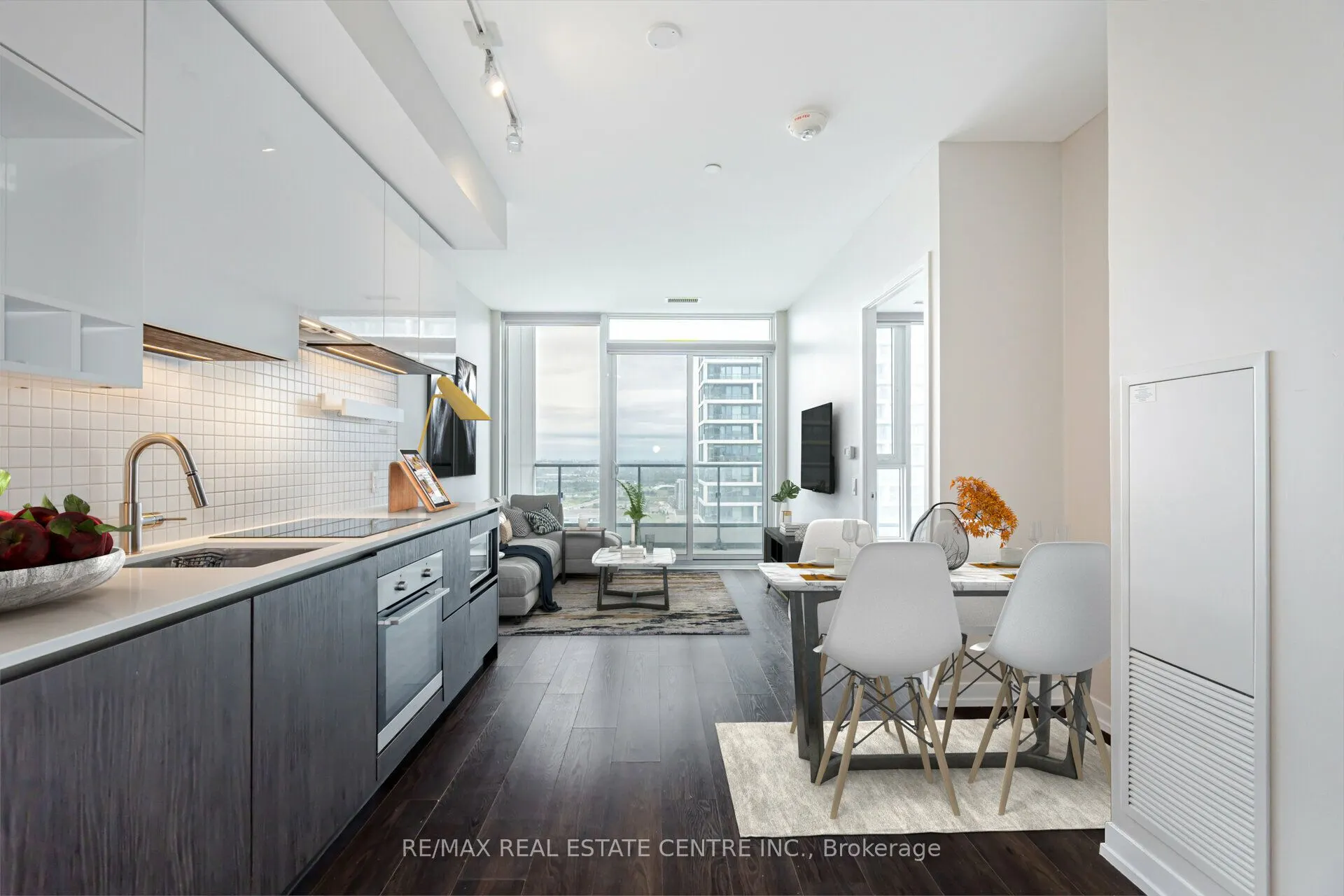 898 Portage Parkway, #3307
