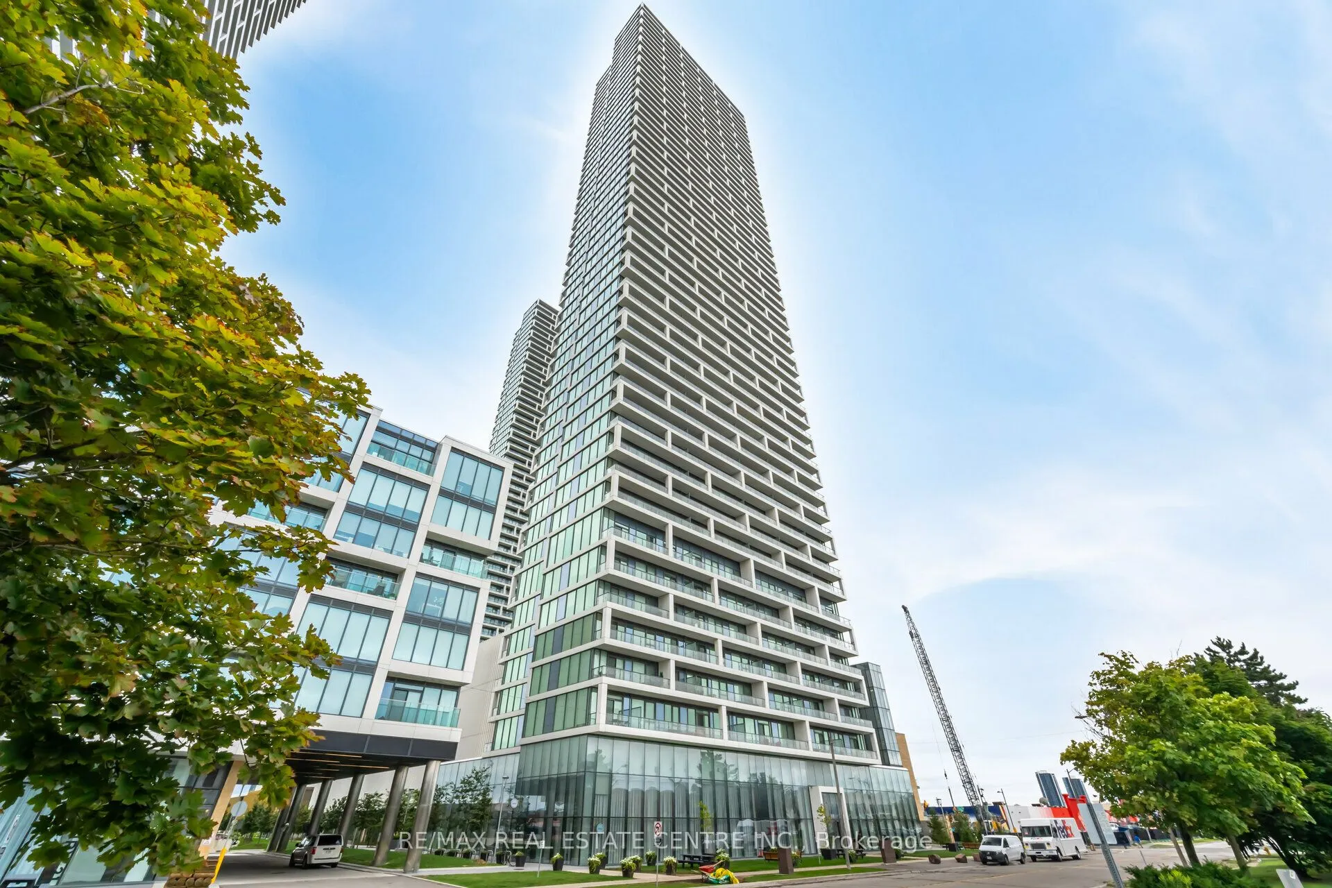 898 Portage Parkway, #3307