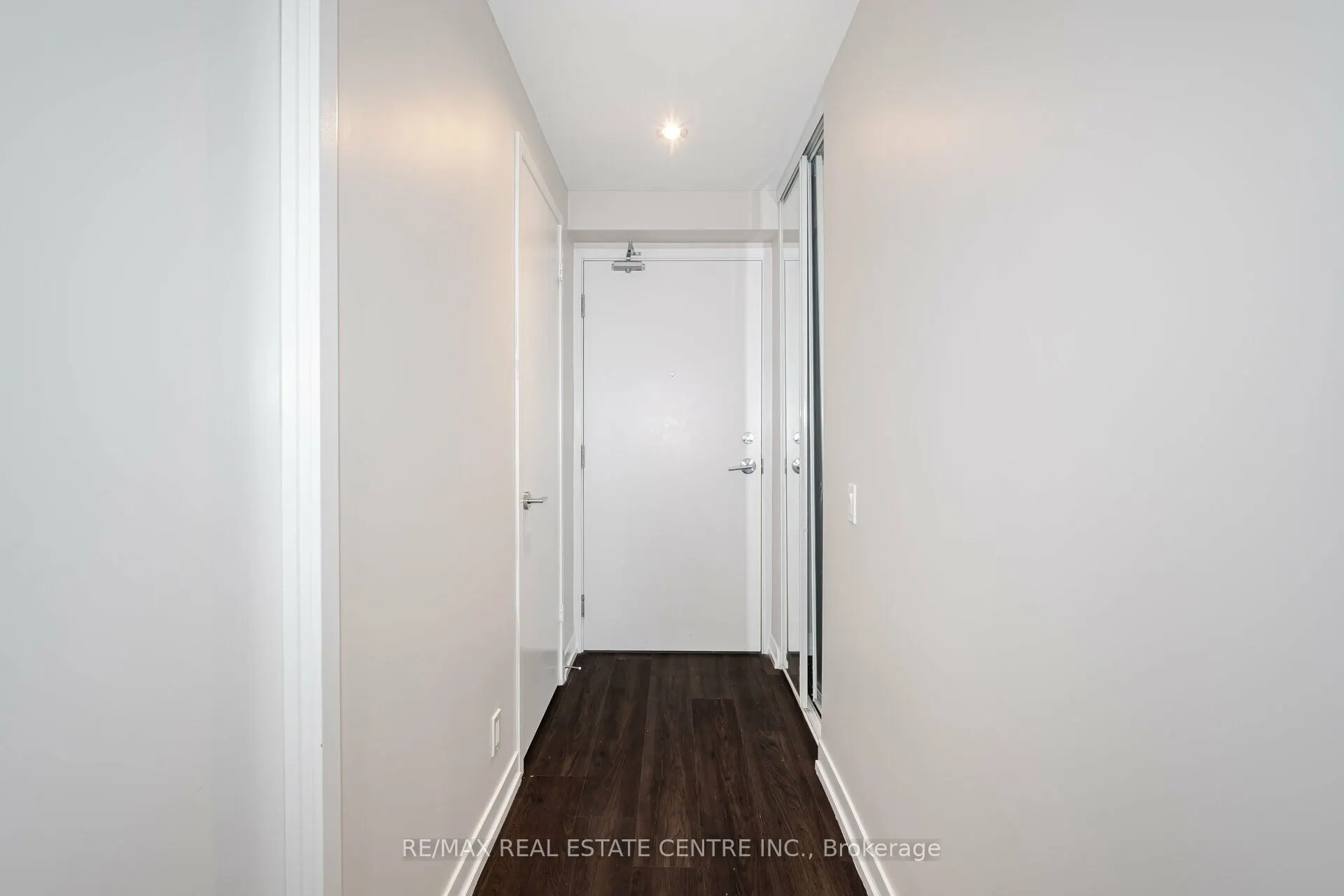 898 Portage Parkway, #3307