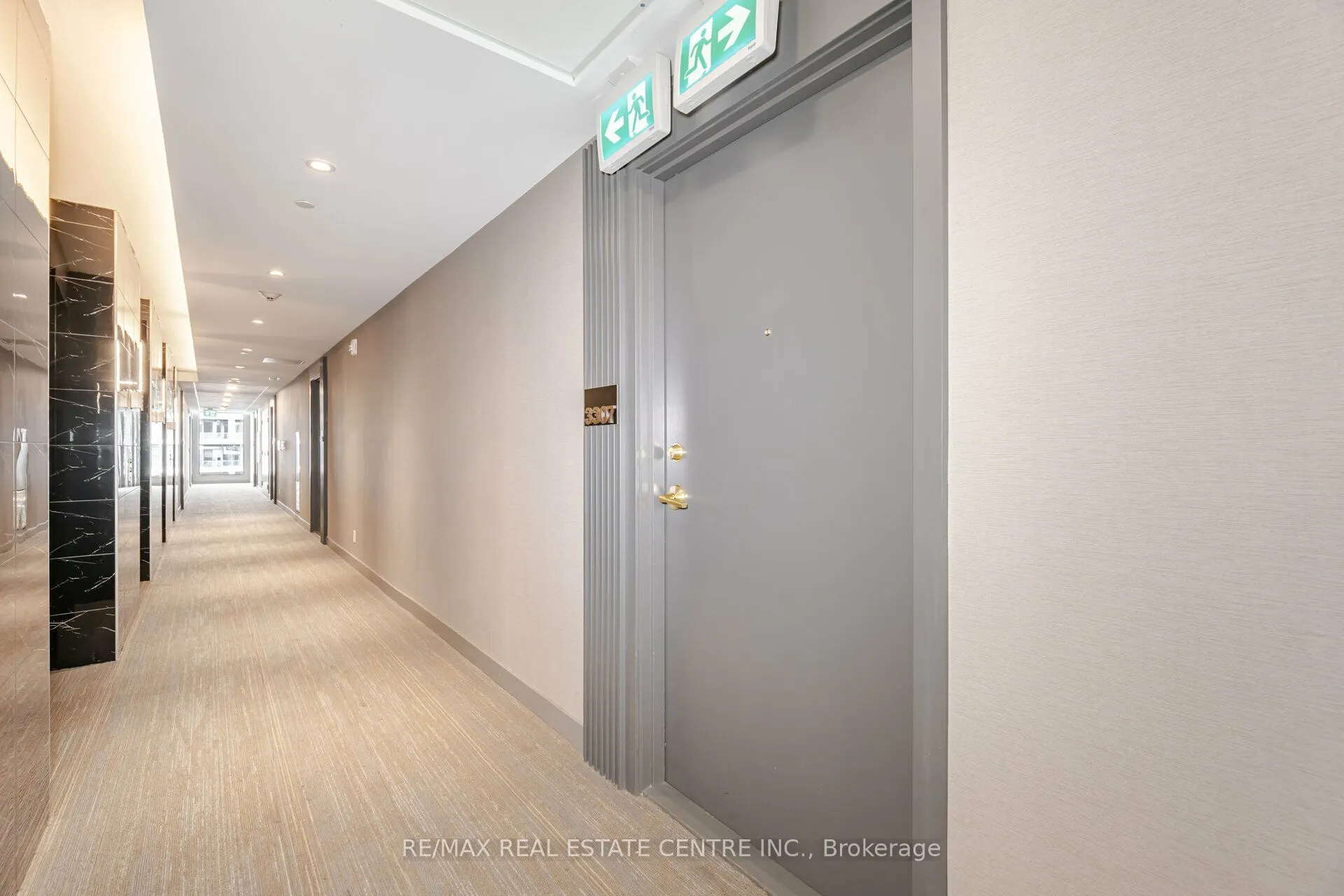 898 Portage Parkway, #3307