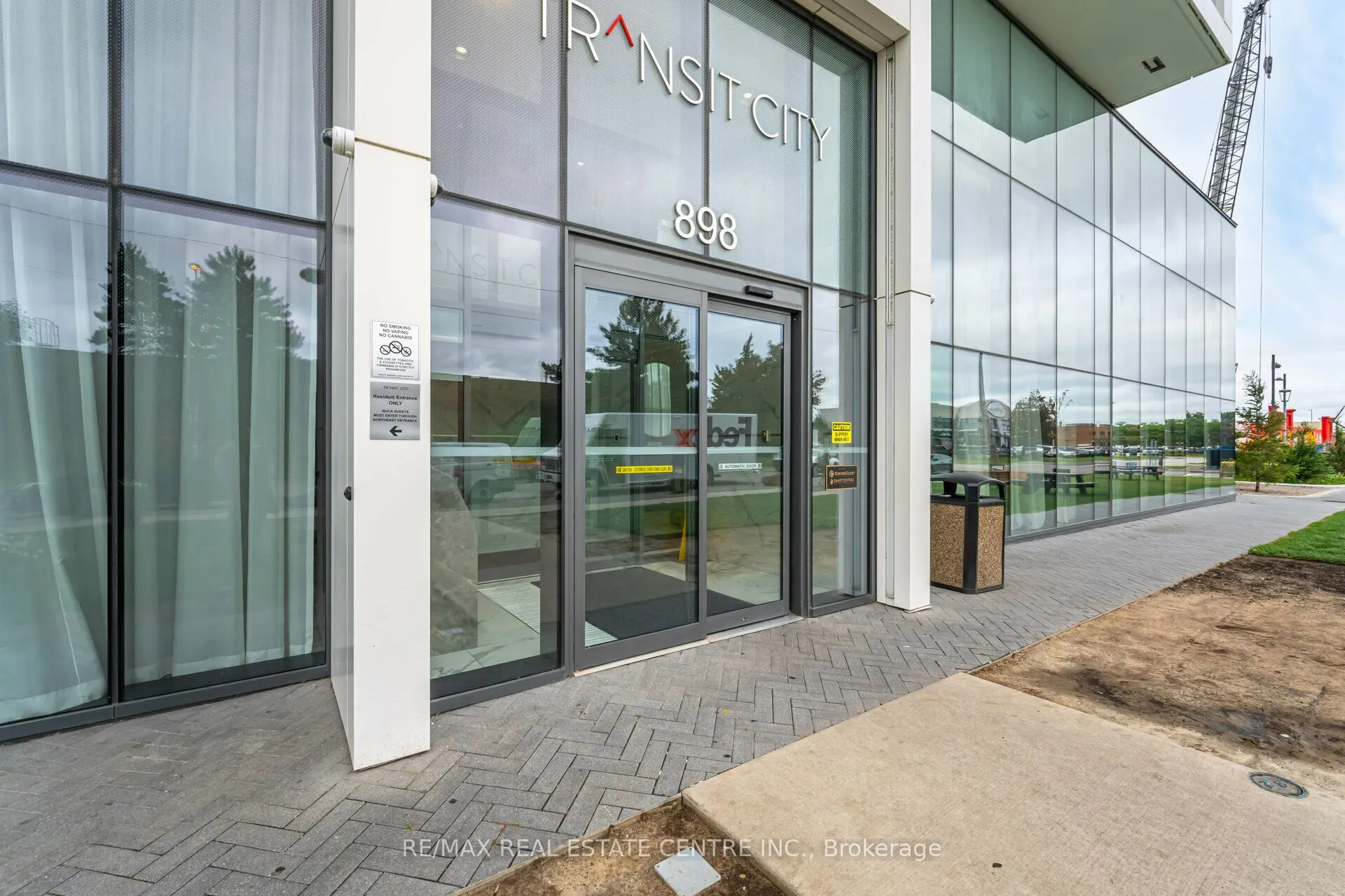 898 Portage Parkway, #3307