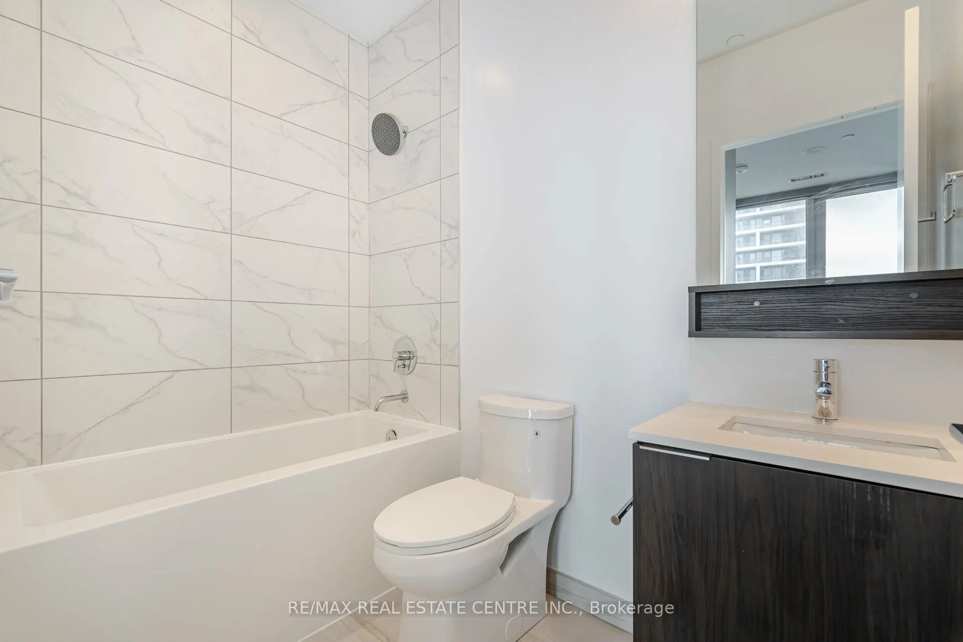 898 Portage Parkway, #3307