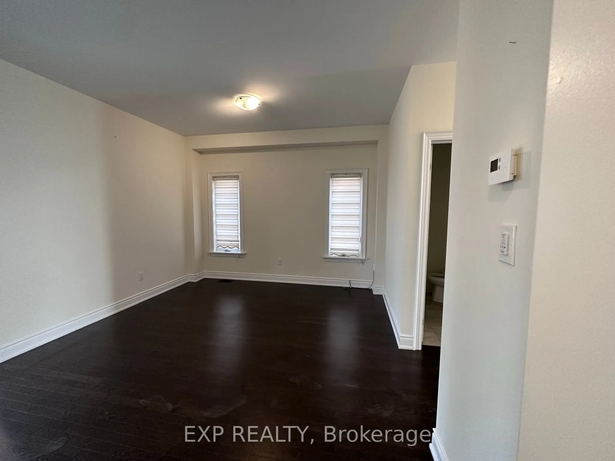 31 Lorne Thomas Place