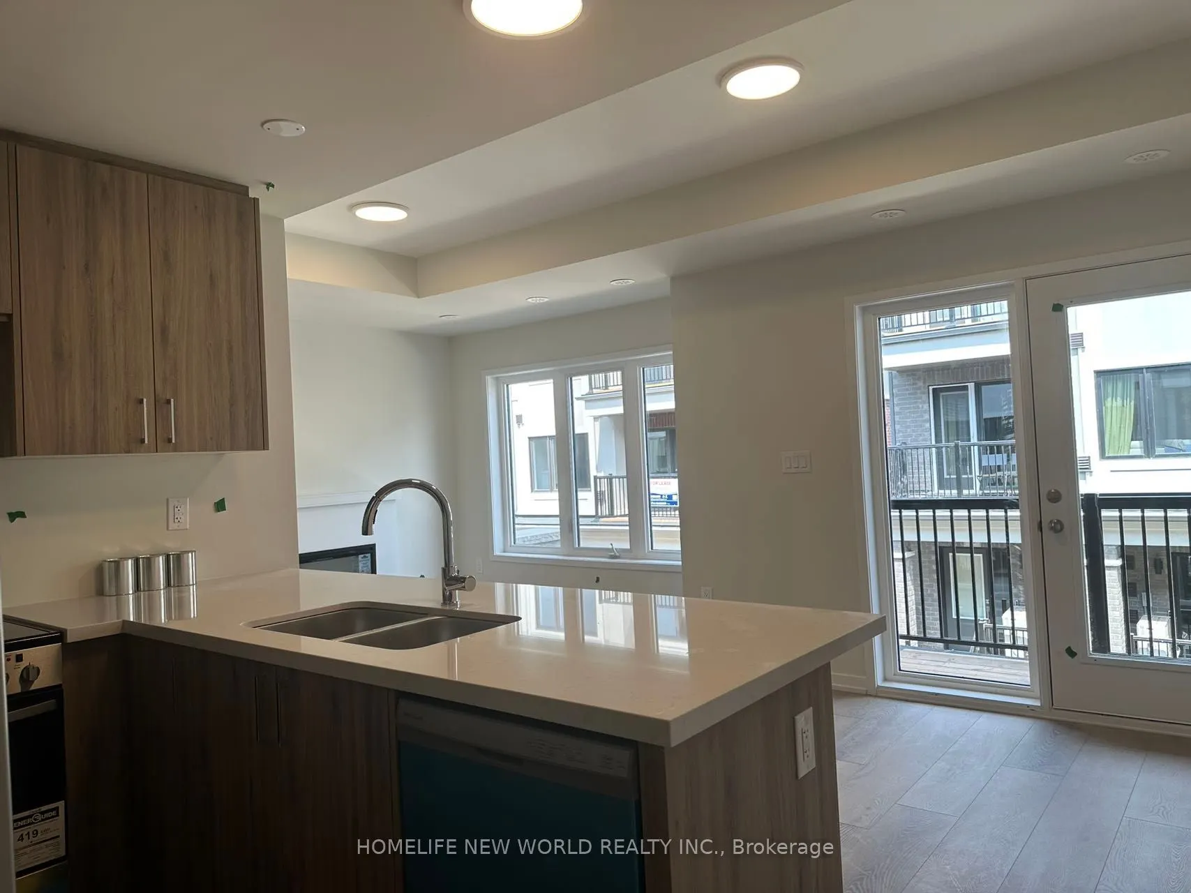 188 Matawin Lane, #0120bL11
