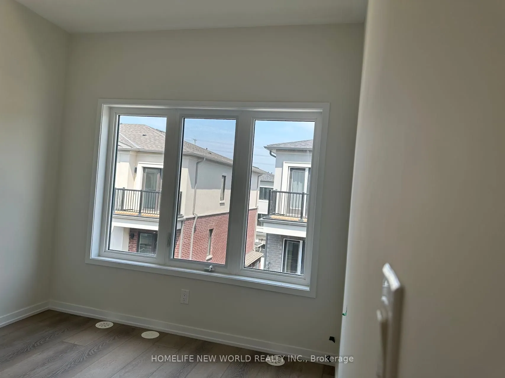 188 Matawin Lane, #0120bL11