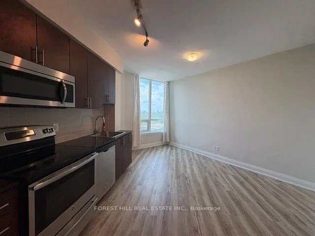 7161 Yonge Street, #921