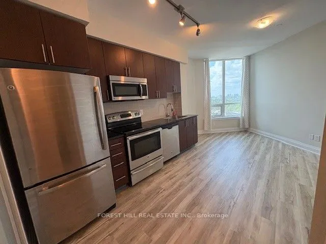 7161 Yonge Street, #921