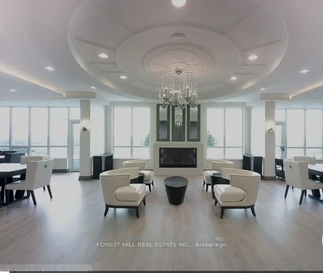 7161 Yonge Street, #921