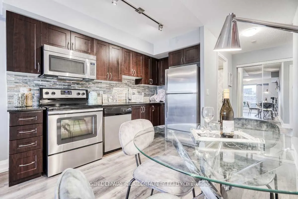 370 Highway 7 E, #315