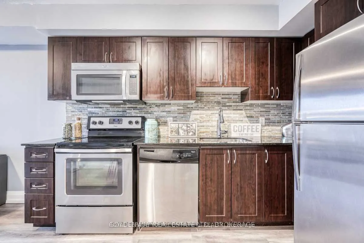 370 Highway 7 E, #315