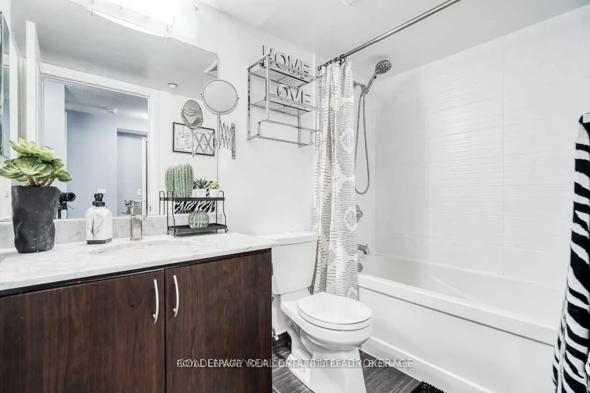 370 Highway 7 E, #315