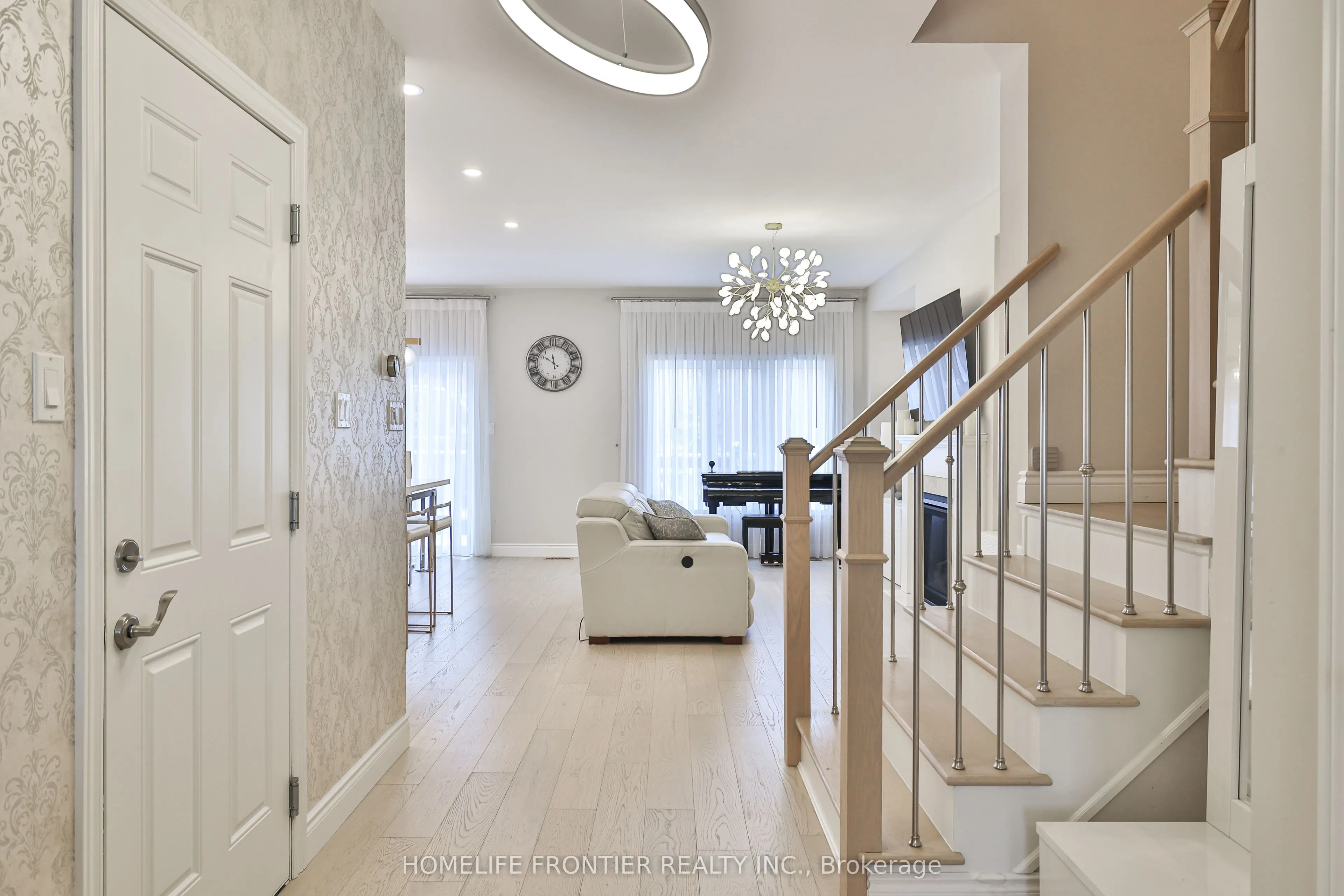 14 Charmuse Lane