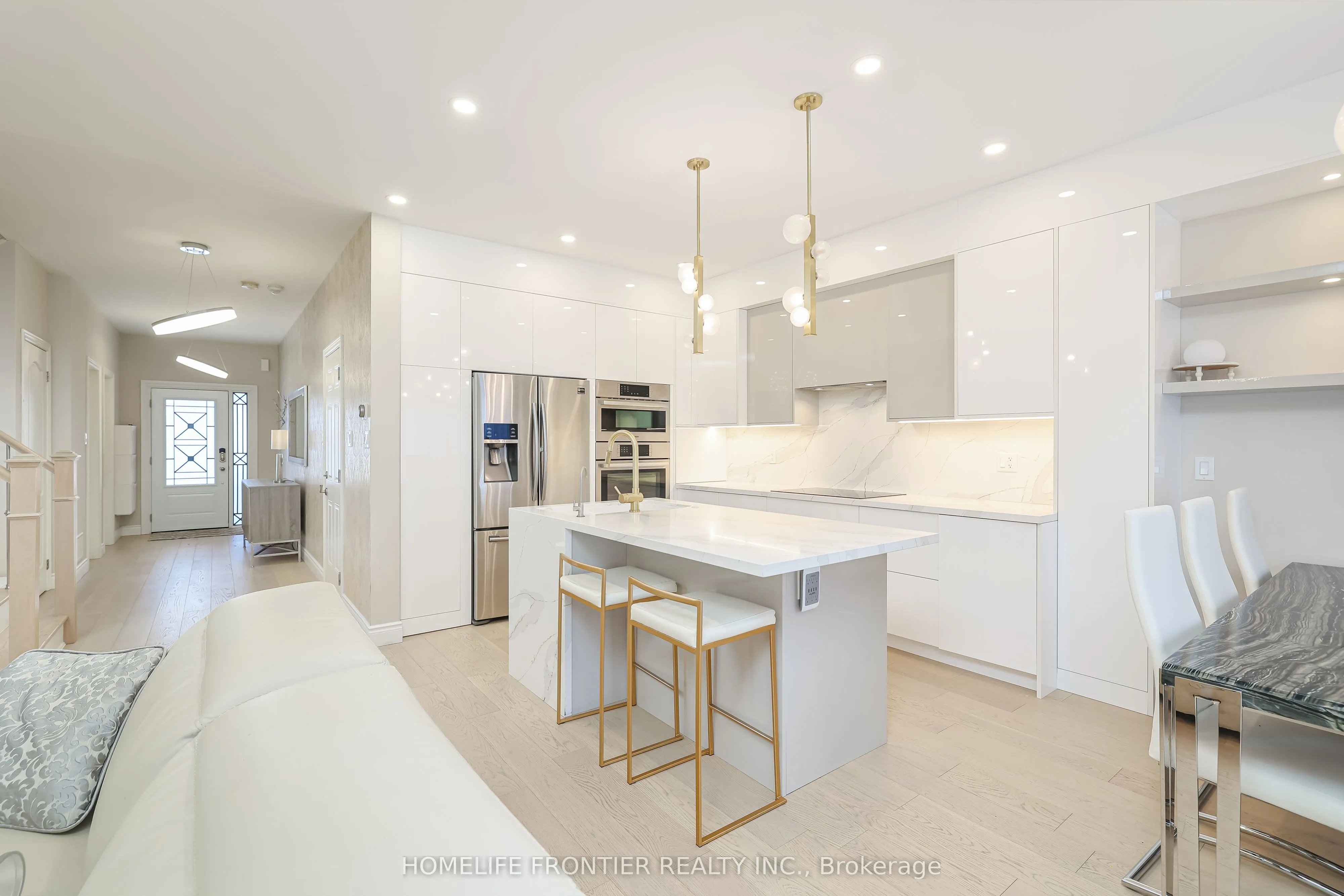 14 Charmuse Lane