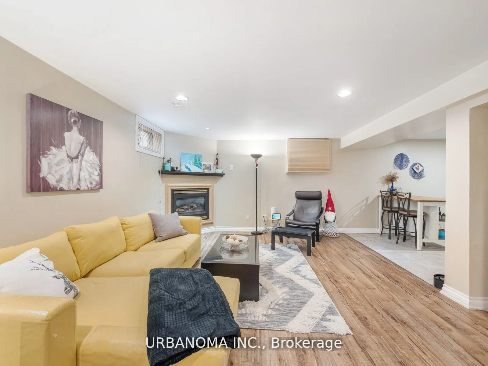 25 Algonquin Crescent