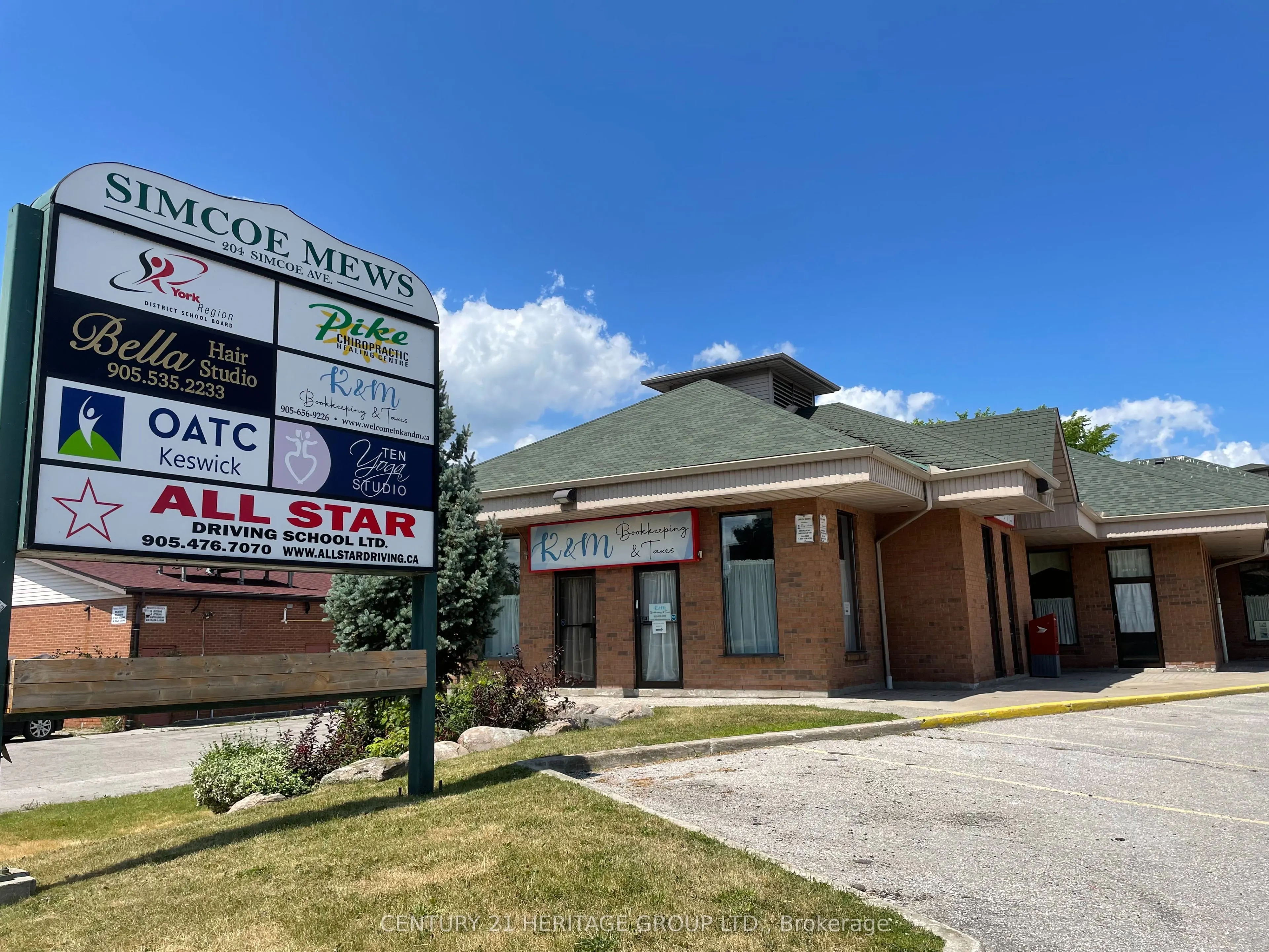 204 Simcoe Avenue, #3-7