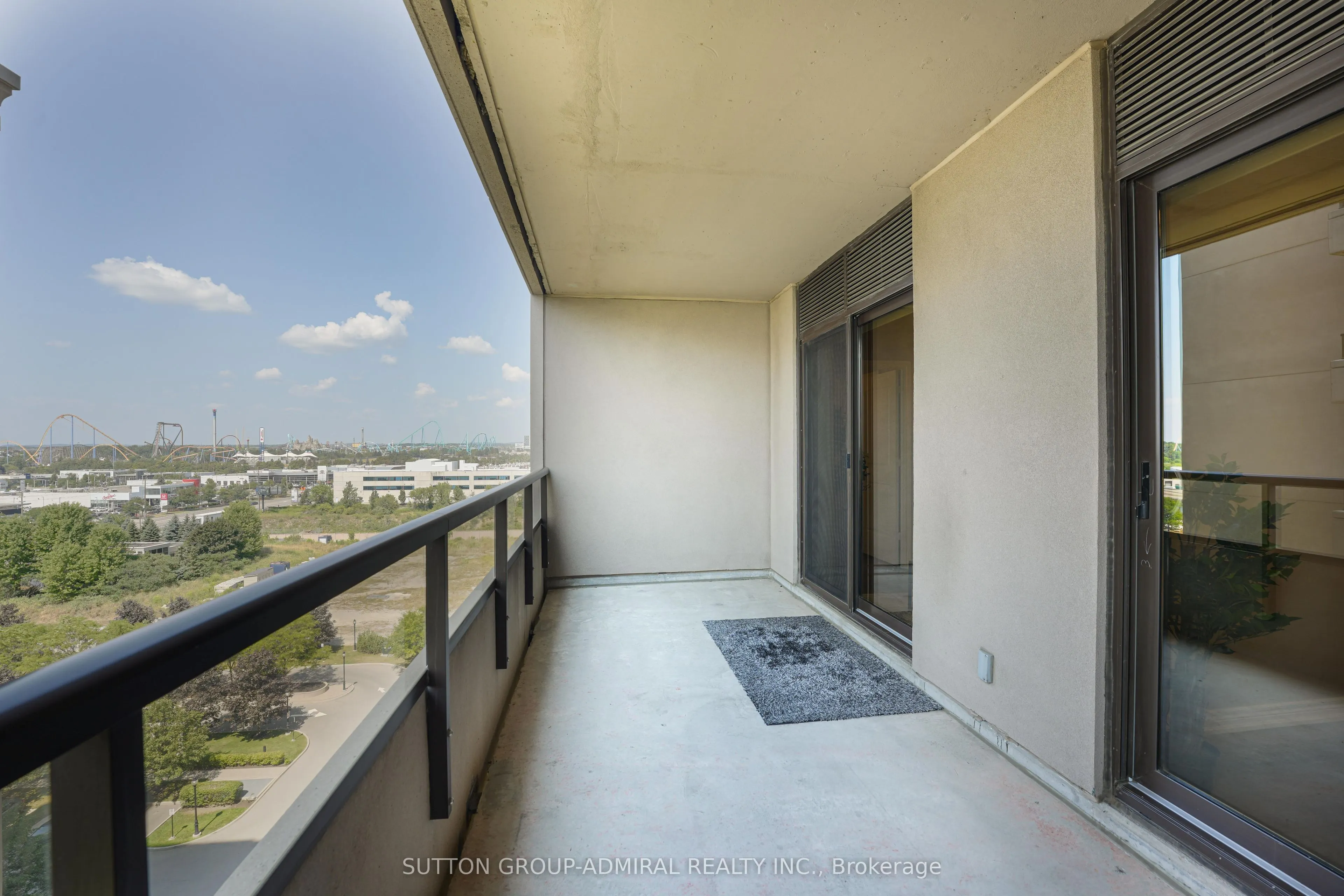 9255 Jane Street, #1016