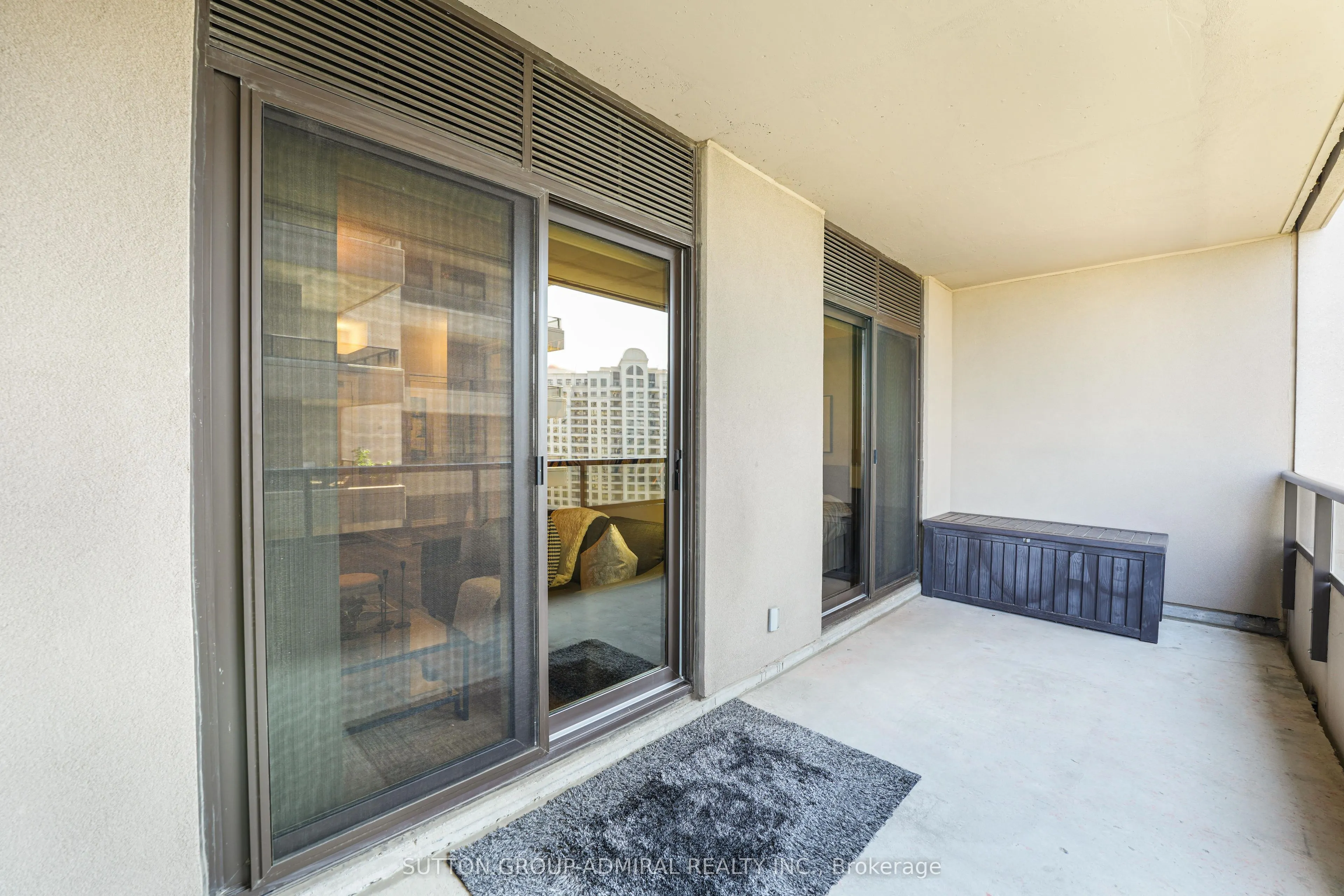 9255 Jane Street, #1016