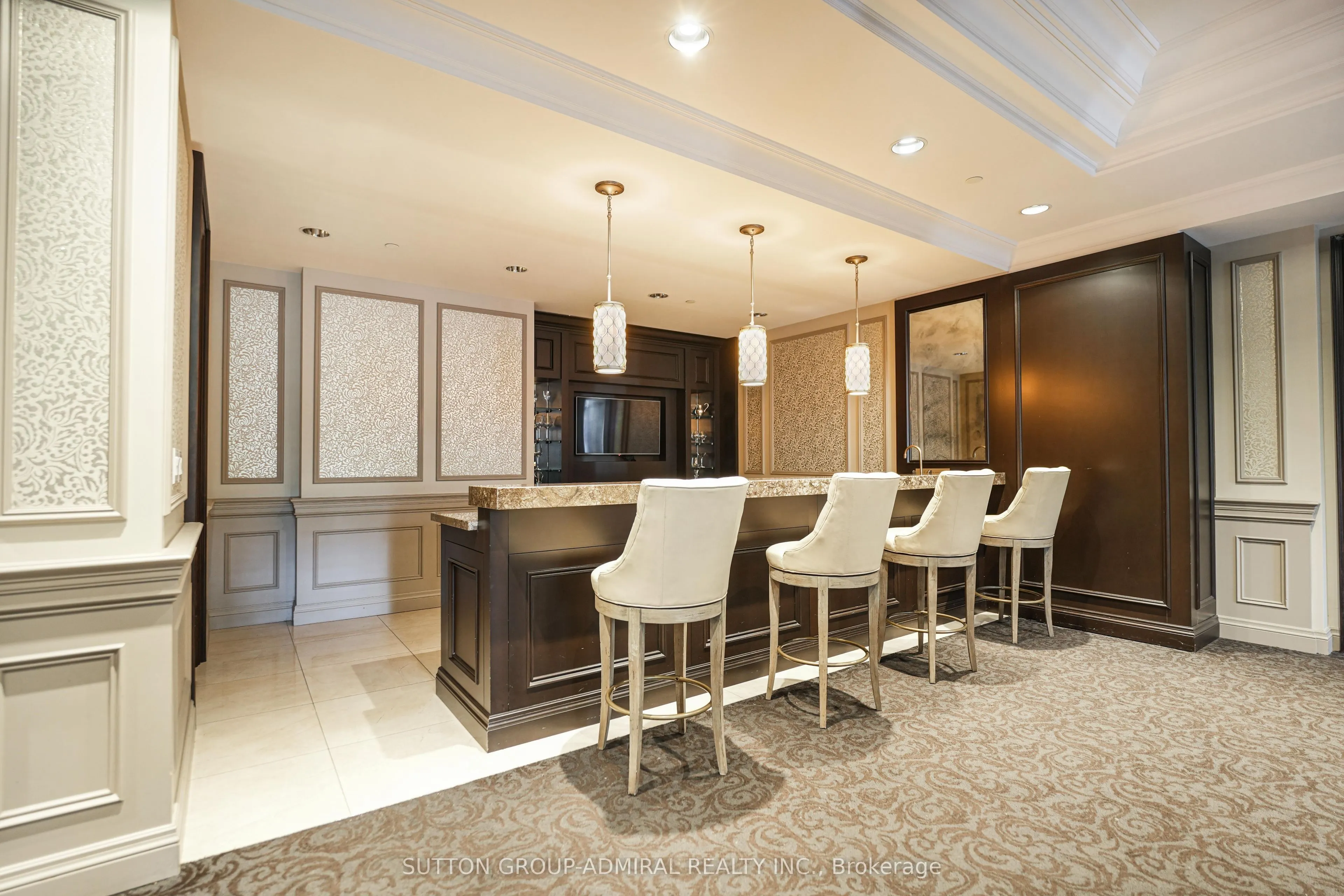 9255 Jane Street, #1016