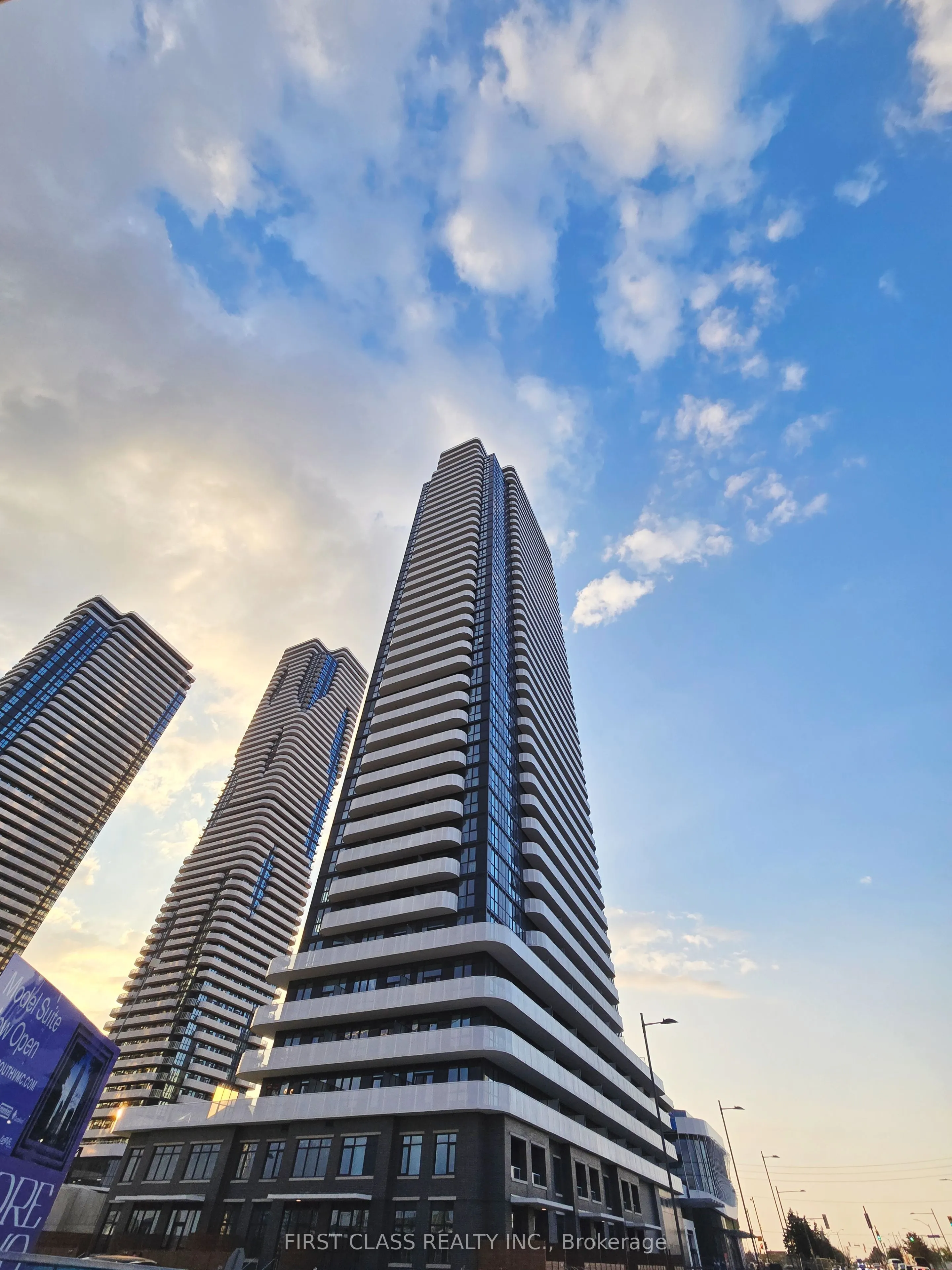 28 interchange Way, #3003