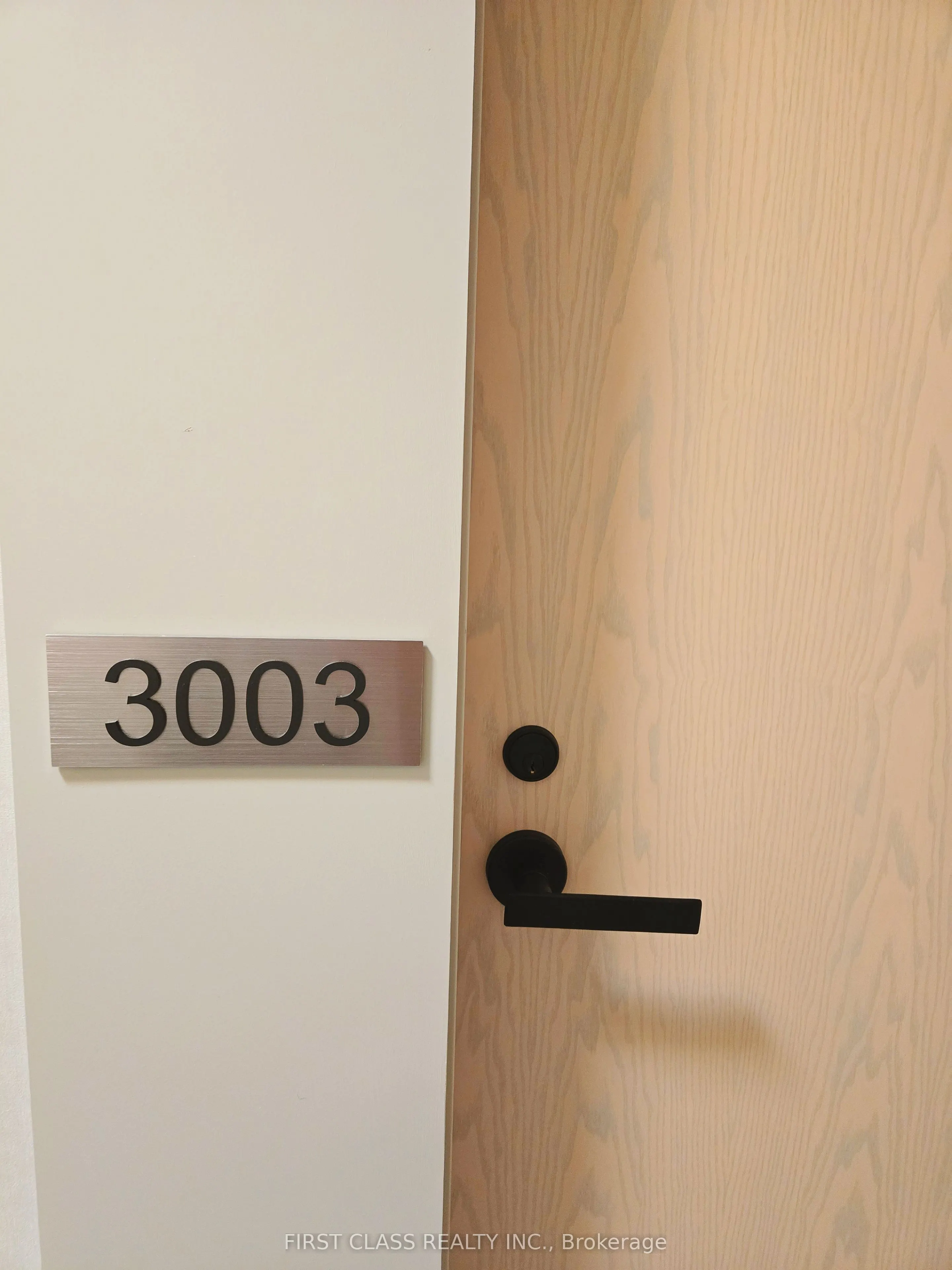 28 interchange Way, #3003