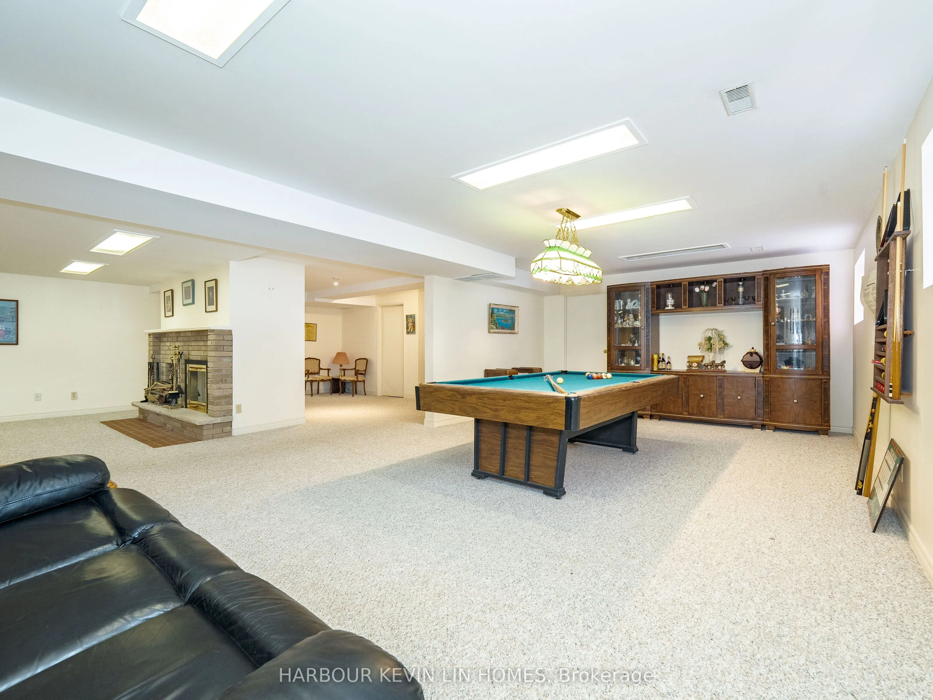 101 Leyburn Avenue