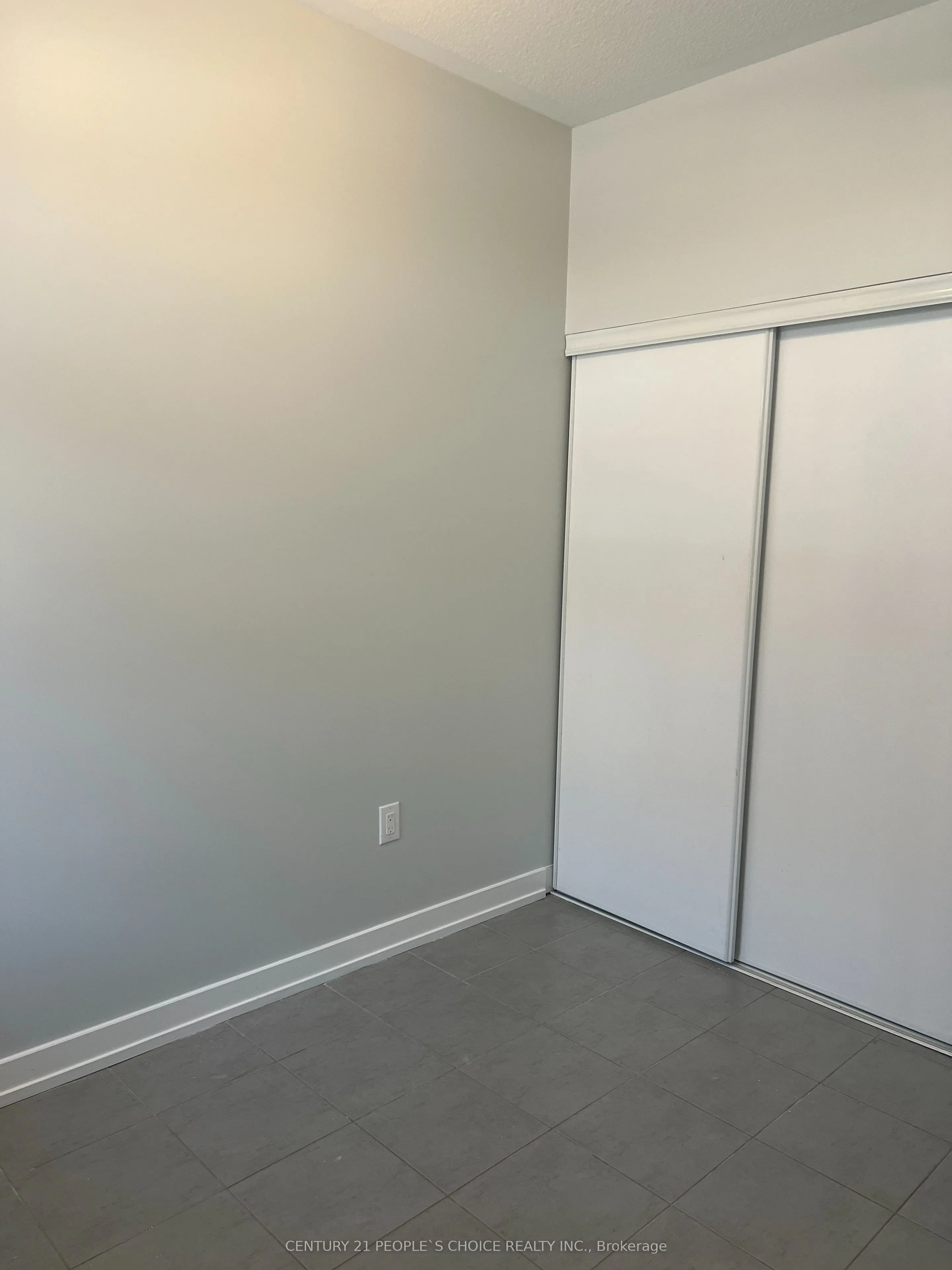 14 Beliveau Street W